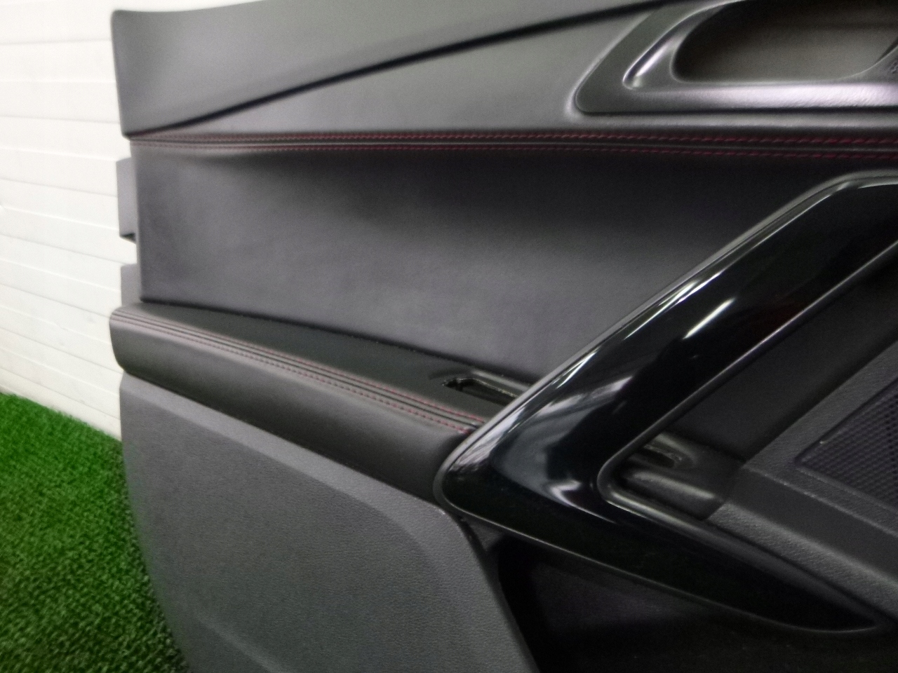 PEUGEOT 508 upholstery door left front leather