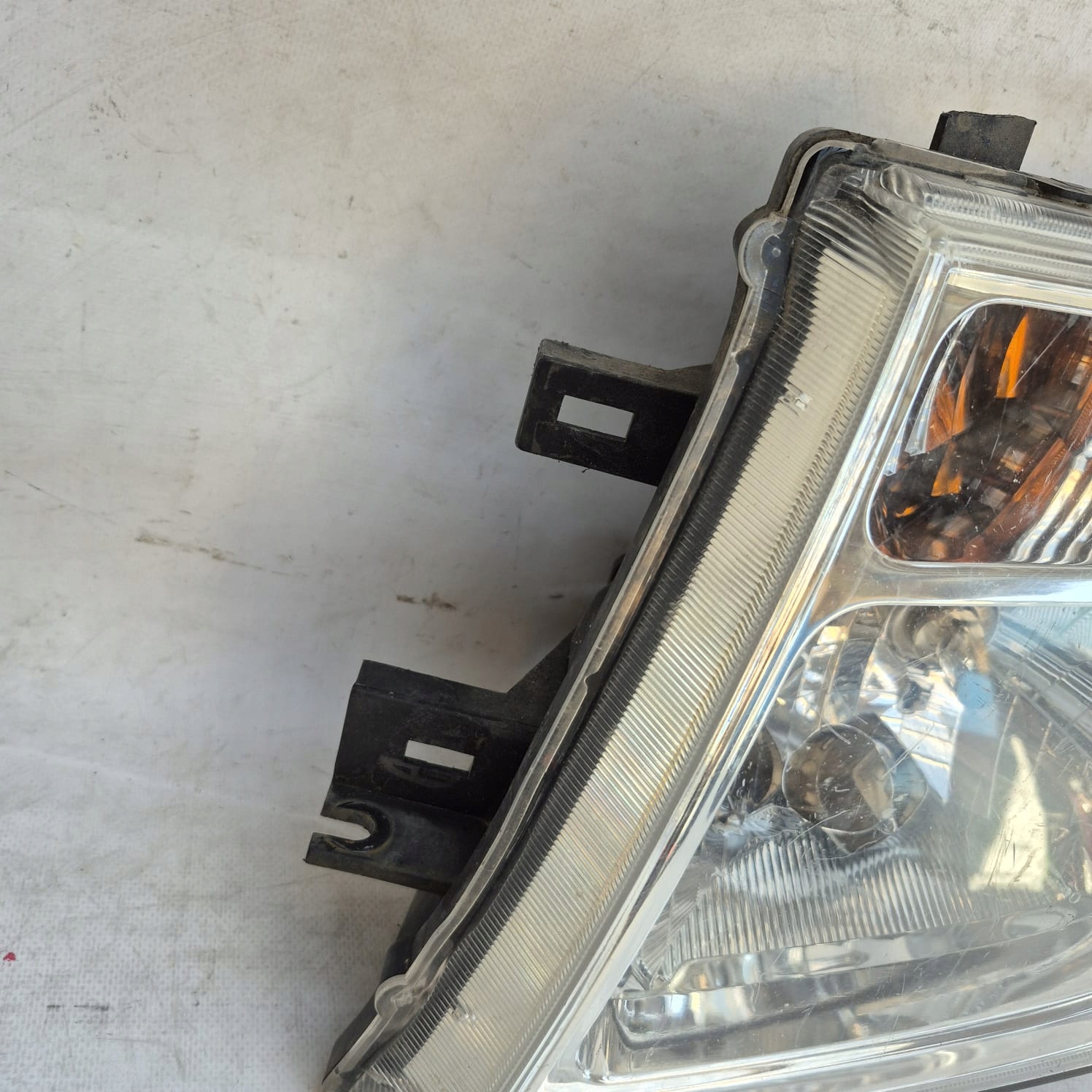 NISSAN NAVARA III 3 05-10 light front front left