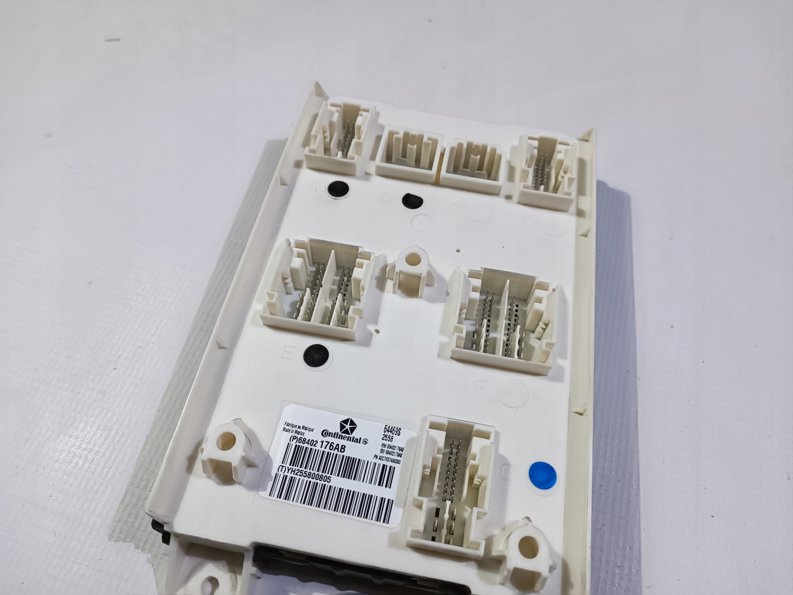 module control unit komfortu computer BCM Chrysler Pacifica 2017