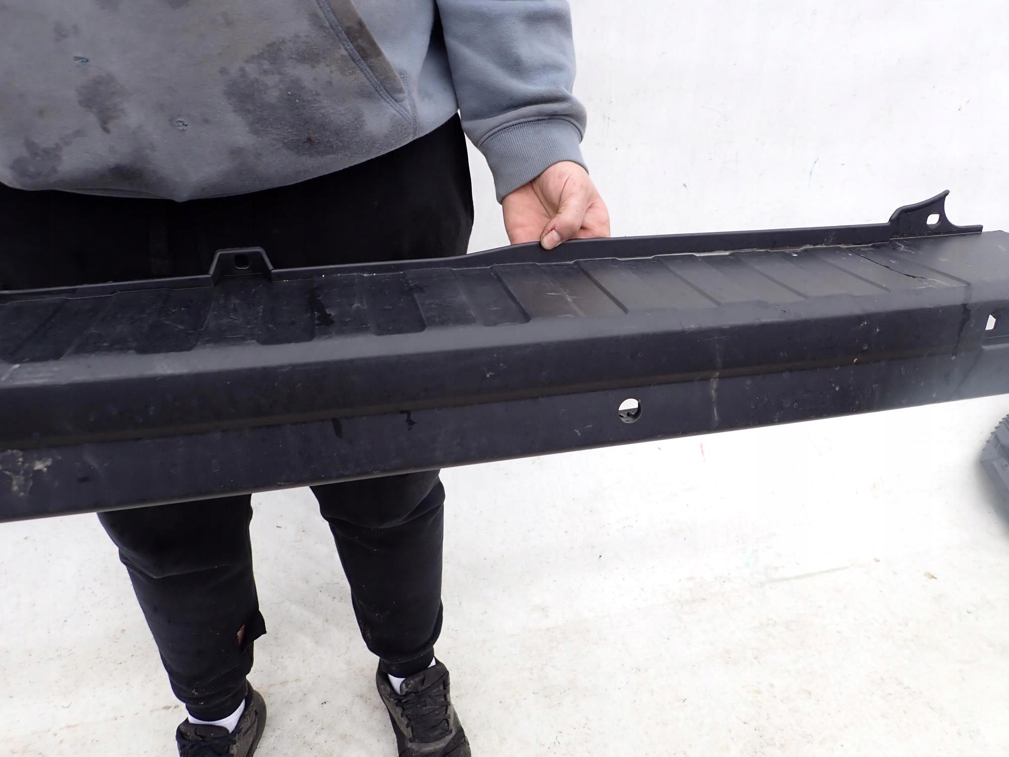 RENAULT TRAFIC III 3 VIVARO B 14- bumper rear part PDC