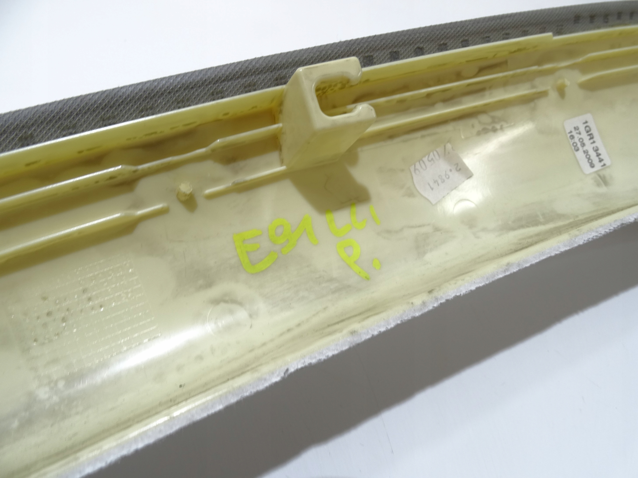 cover side SLUPKA right front BMW E91 OE 7058332 (20186164)