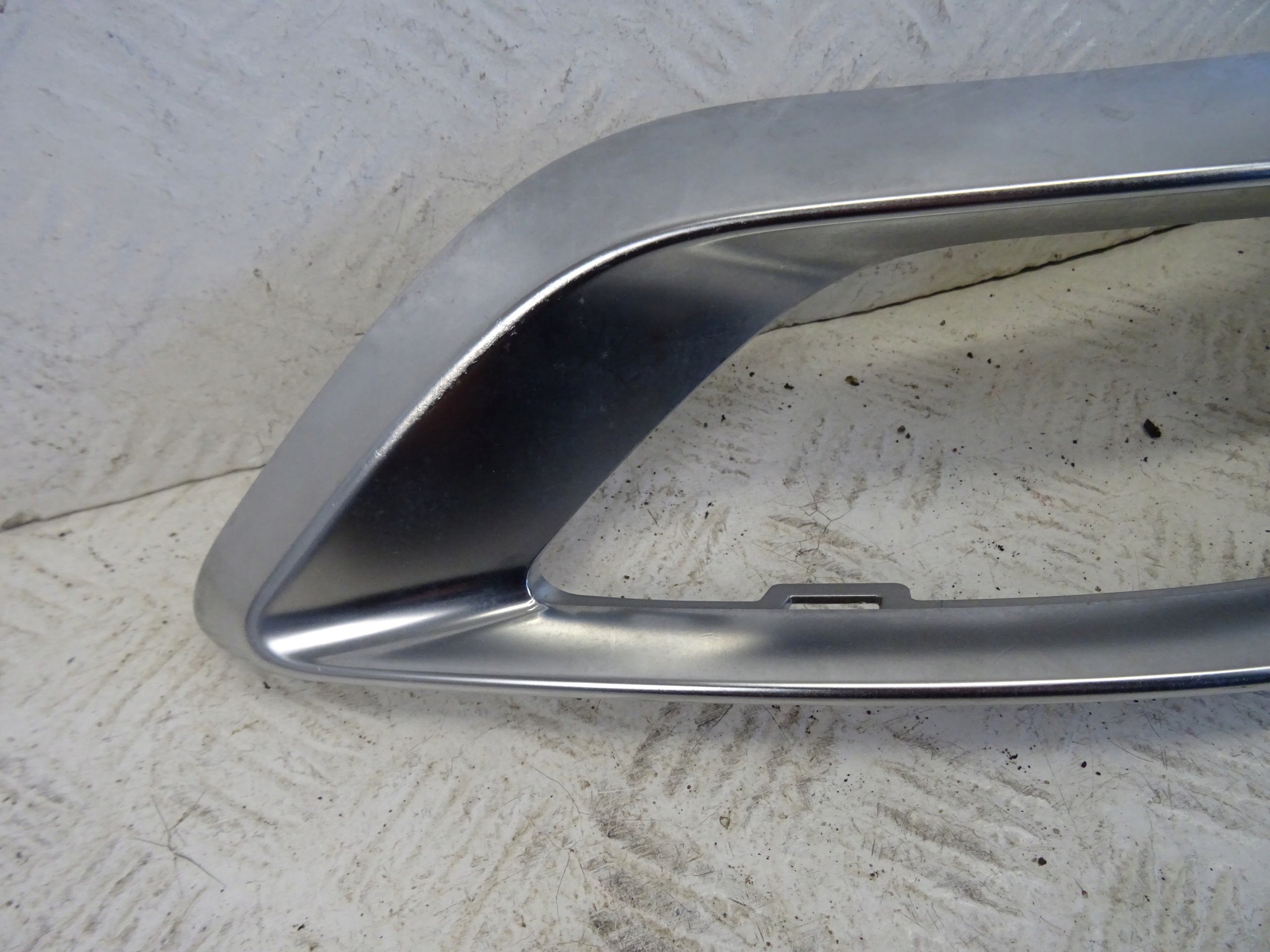 cap CHROM left rear part AUDI Q7 4M S-LINE 4M0.807513