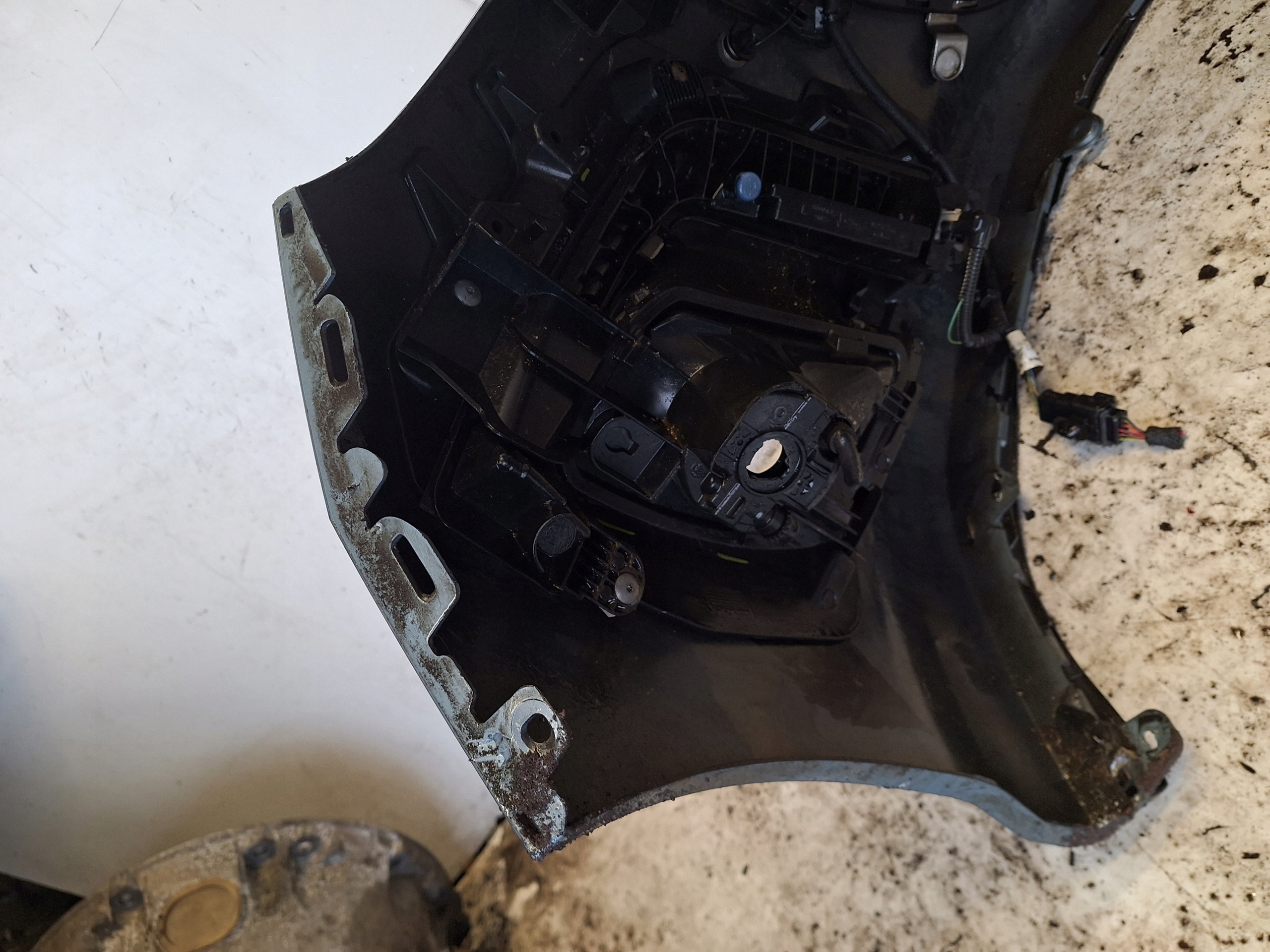 PEUGEOT 308 LIFT 11-13 bumper + LED