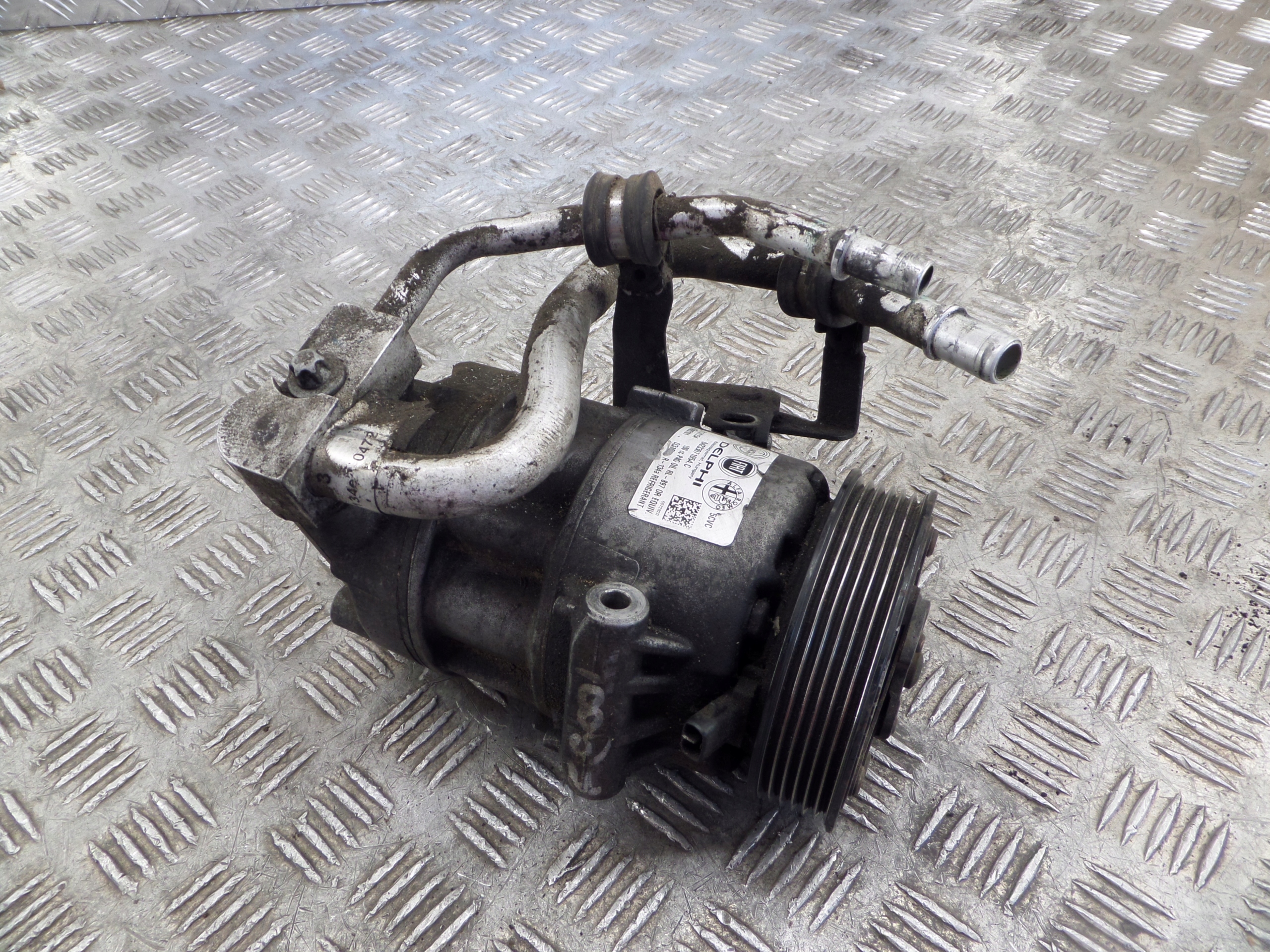 air conditioning compressor DELPHI 51883101 FIAT 500L