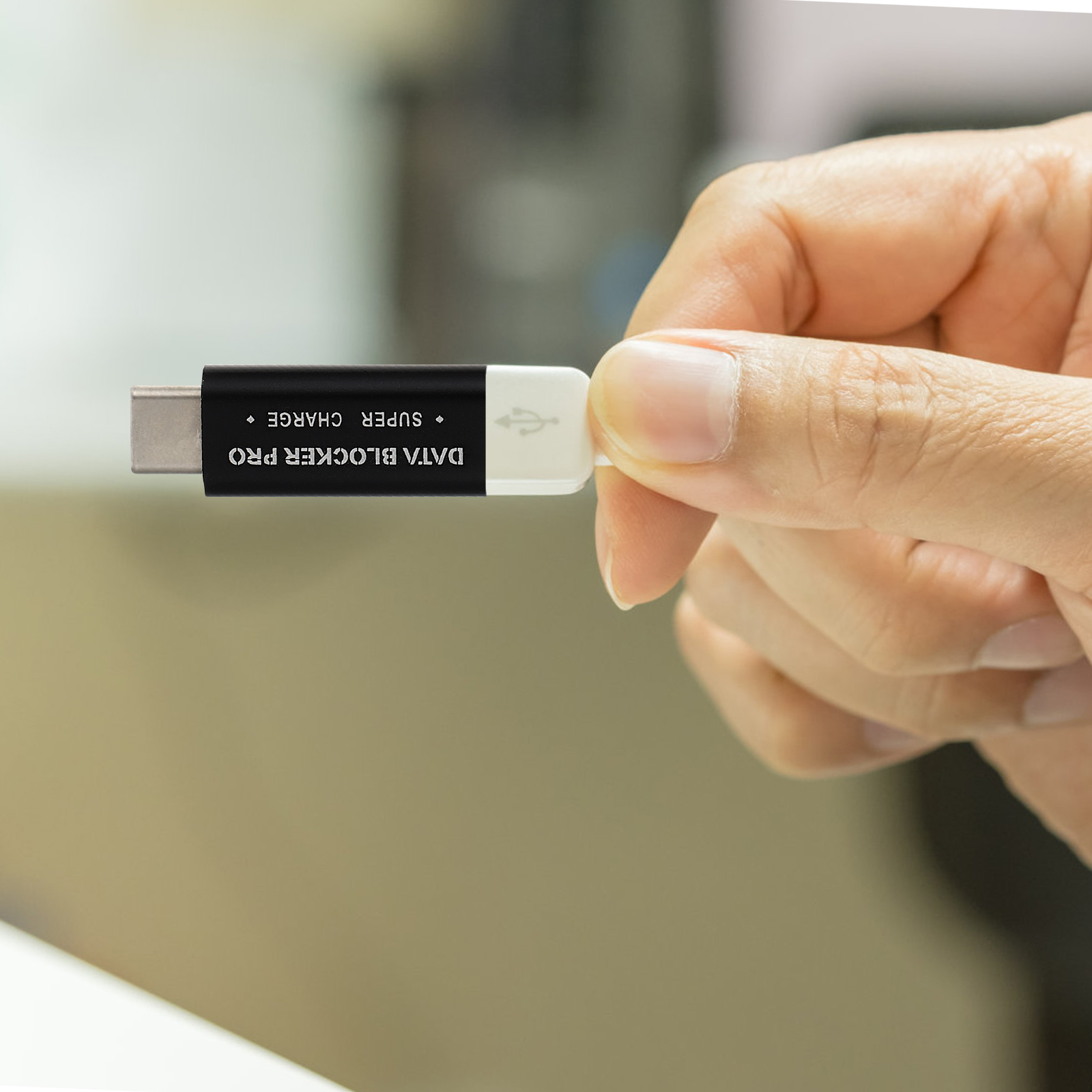 KOMPAS SAMOCHODOWY KOMPAS MINI KOMPAS KULASTY EAN (GTIN) 4894970804418