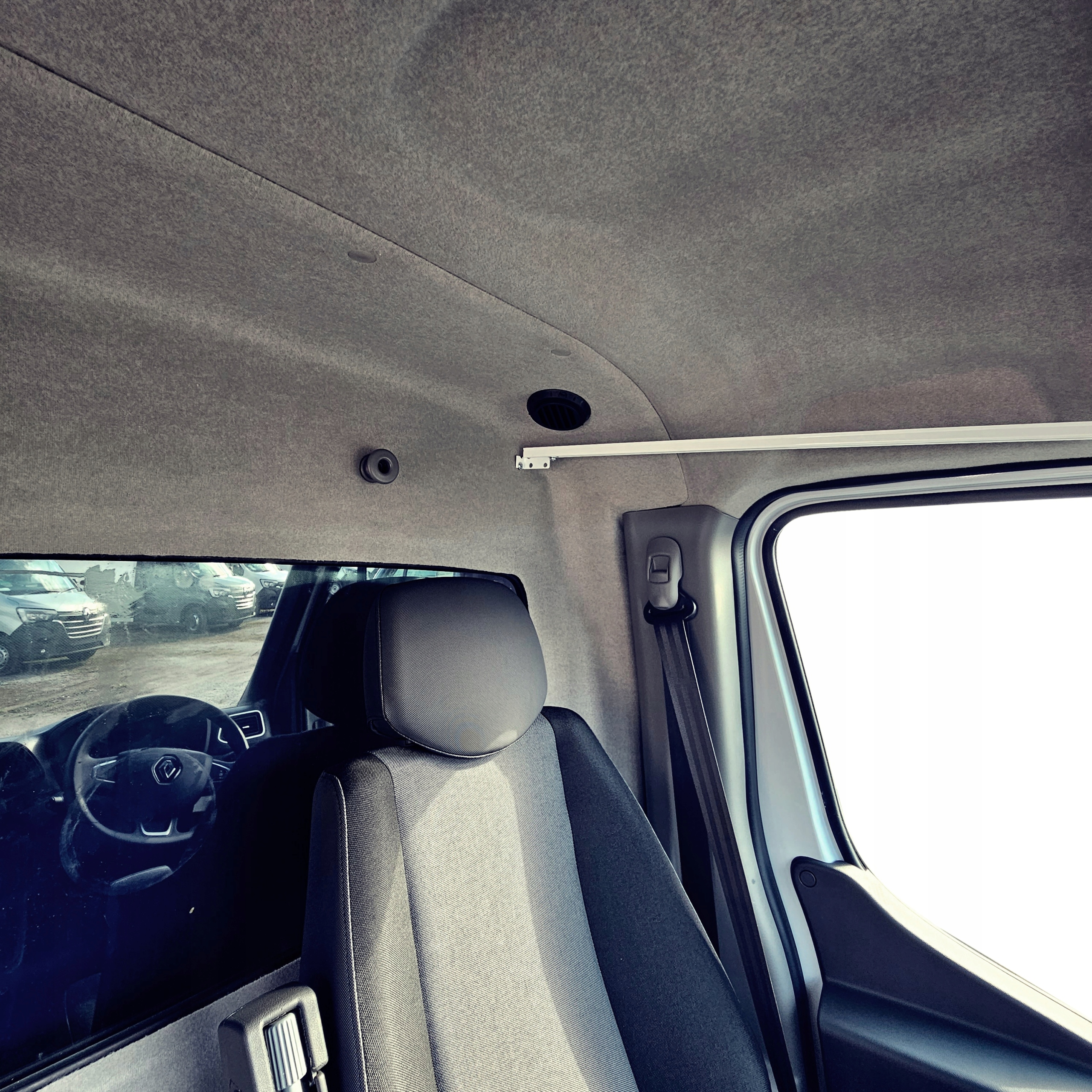 ZASŁONY FIRANY szyna prowadnica RENAULT MASTER Numer katalogowy producenta 01