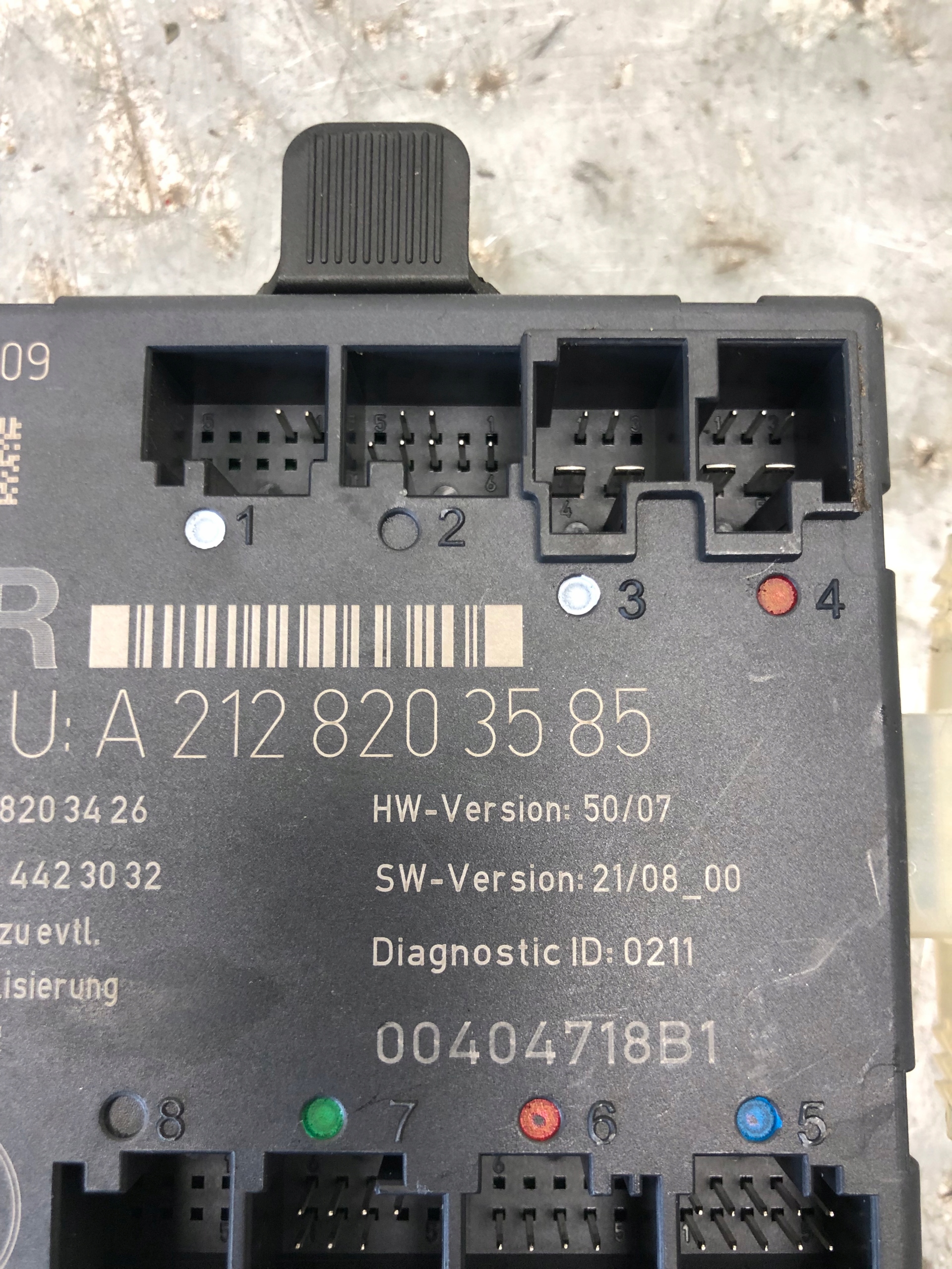 module control unit door right front MERCEDES W204 A2128203585