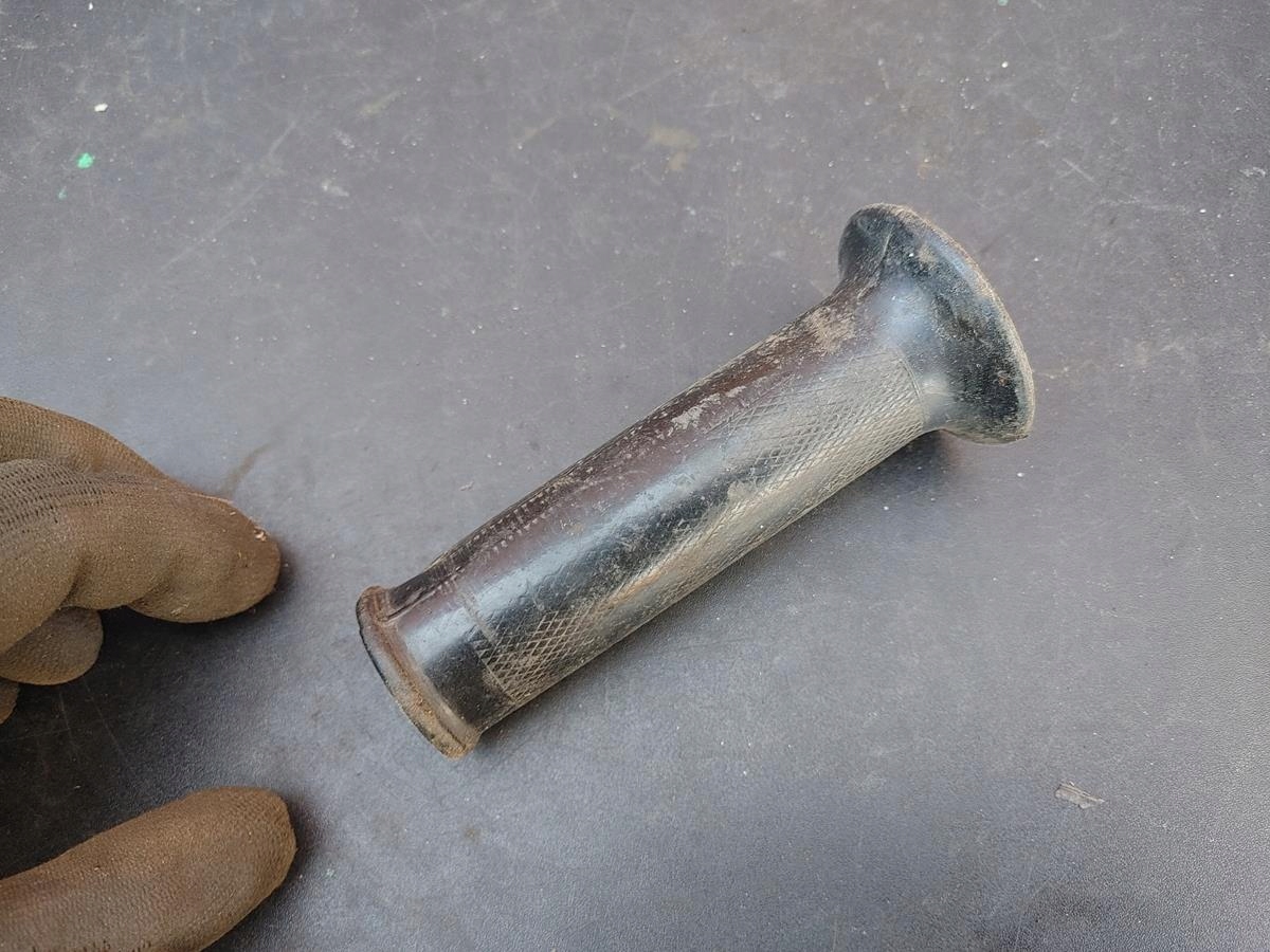 MANETKA GUMA RĄCZKA ROMET WSK WFM SHL JAWA CZ MZ