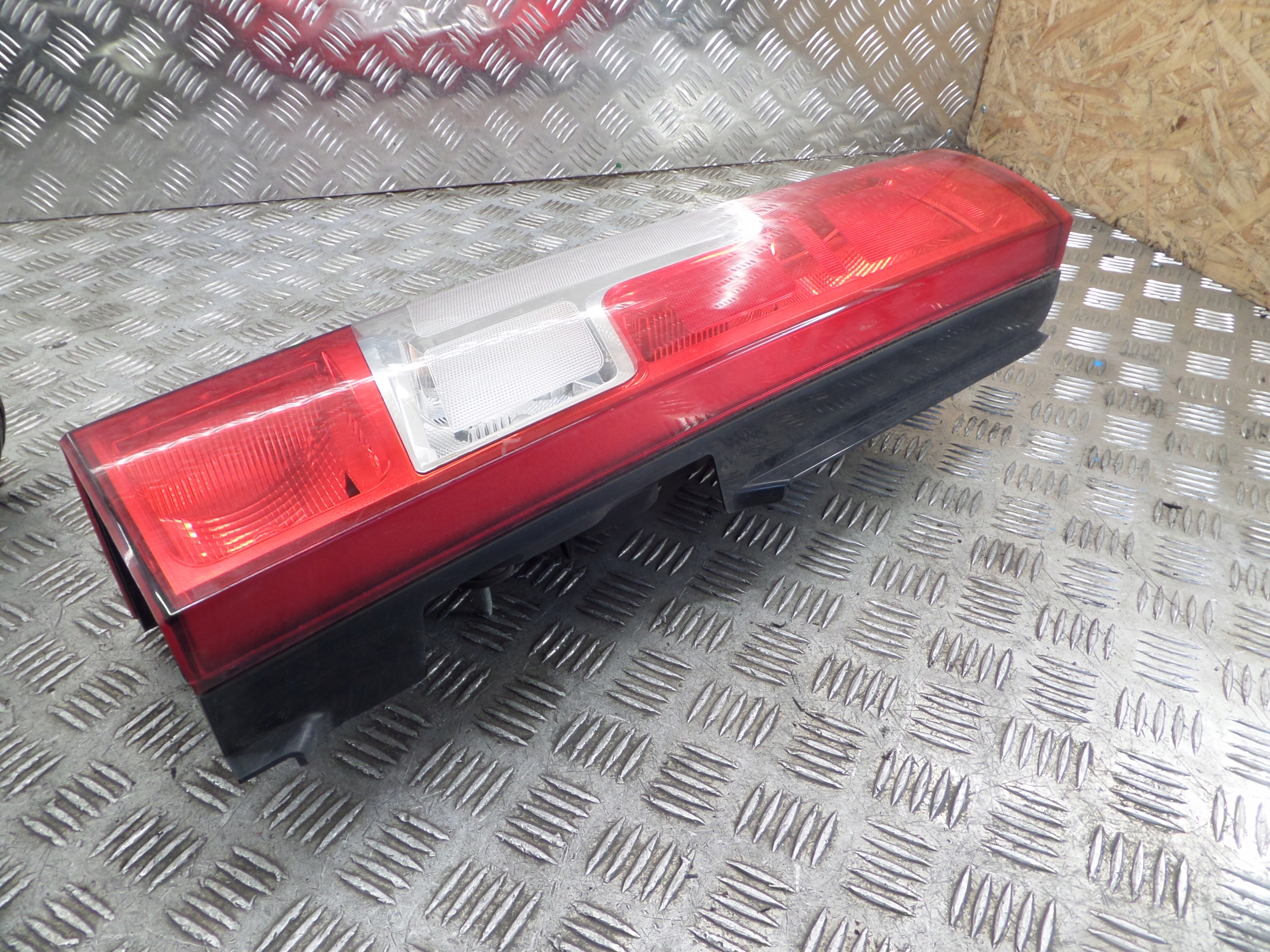 JUMPER BOXER DUCATO light left rear part 20620751