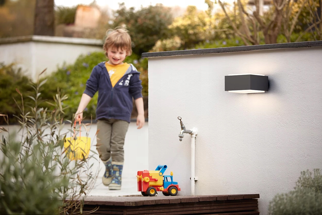 PHILIPS LAMPA ogrodowa LED KINKIET elewacyjny HEDGEHOG E27 antracyt IP44 Kolekcja HEDGEHOG