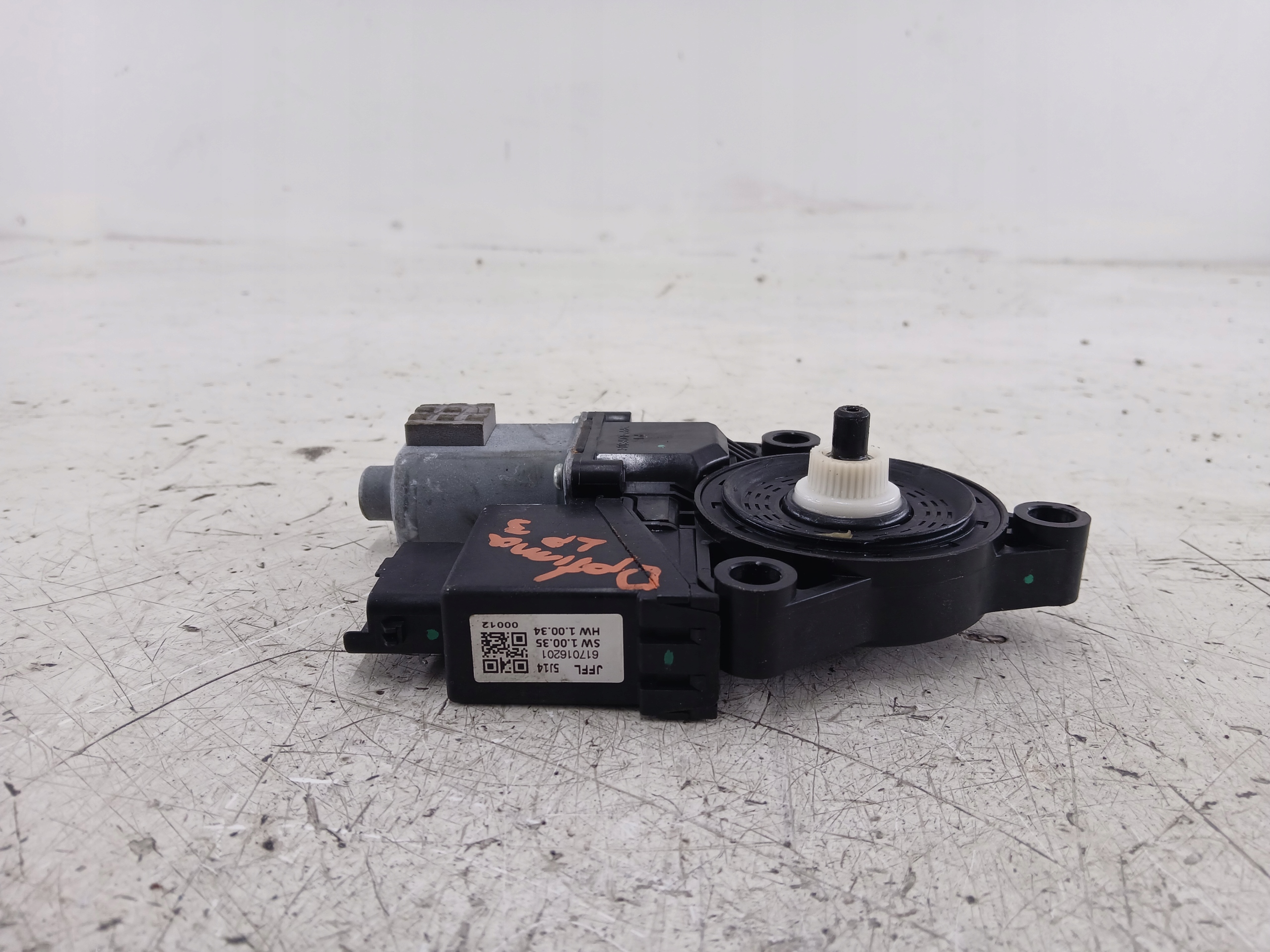 KIA OPTIMA IV mini motor windows left front 82450D4000