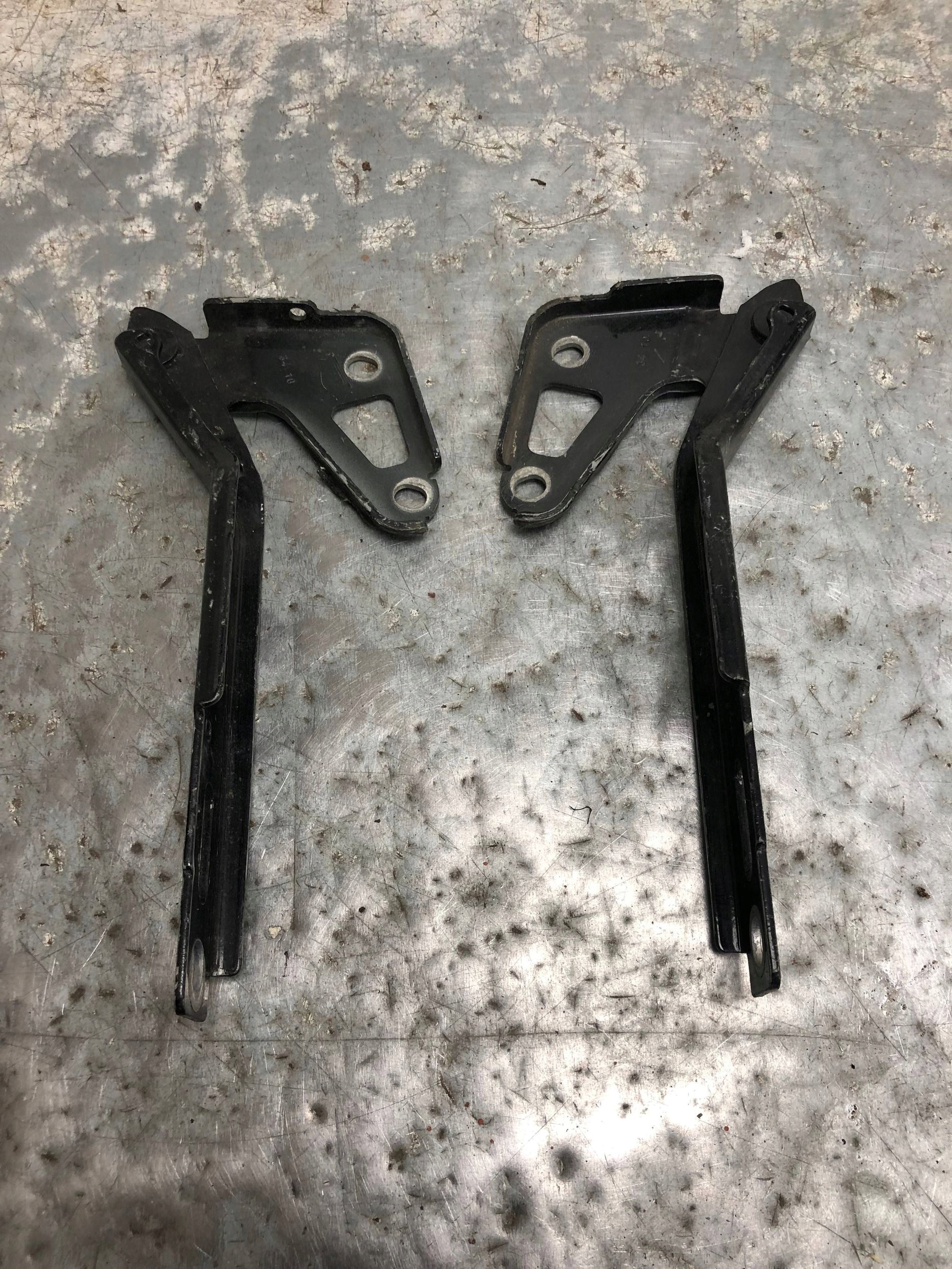 Cerniere cofano AUDI Q7 4L0823302 4L0823301