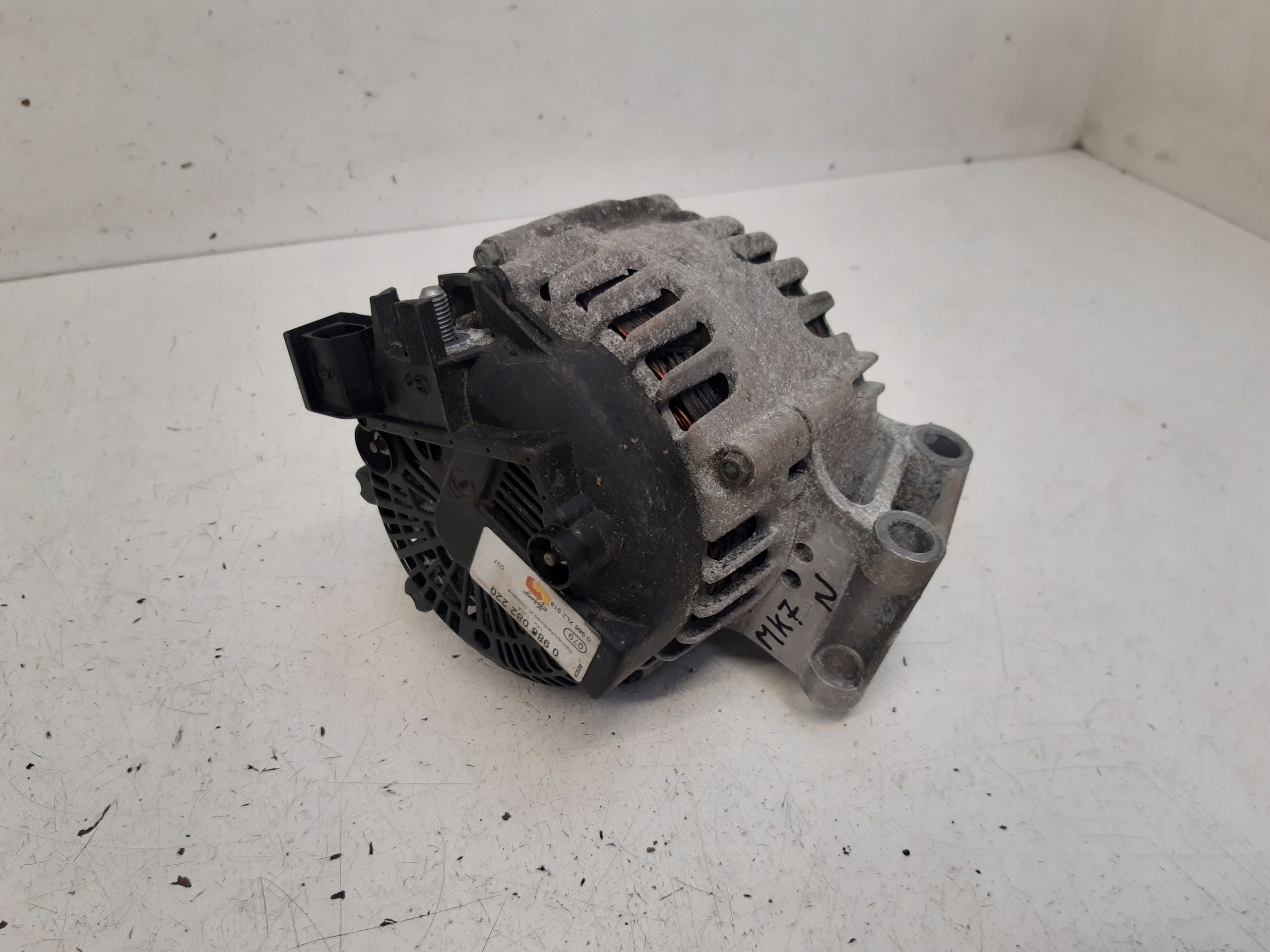Alternator 0986082220 Ford Fiesta MK7