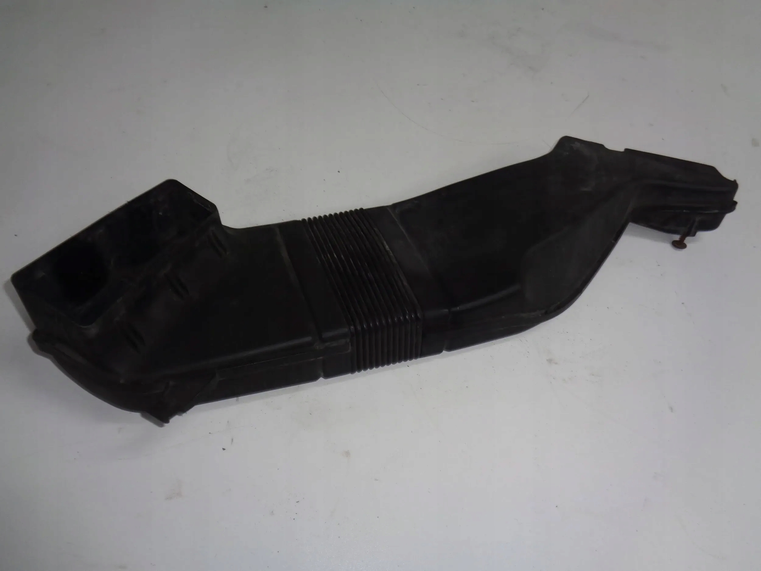 AUDI A4 S4 B6 8E 8H 2003 TUBI DELL’ARIA