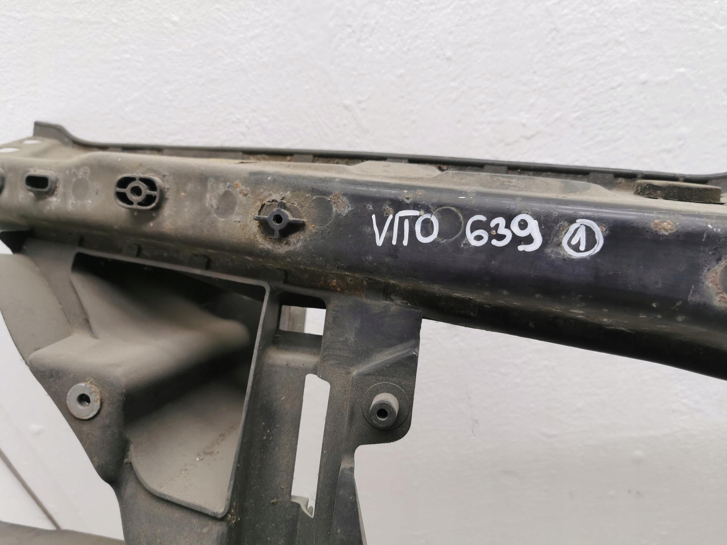 support panel for radiators pillar MERCEDES VITO W639 03-12