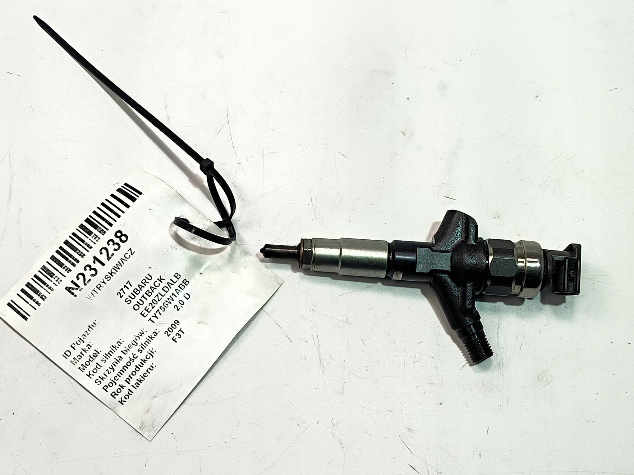 injektor 16613AA030 2.0 D SUBARU OUTBACK IV