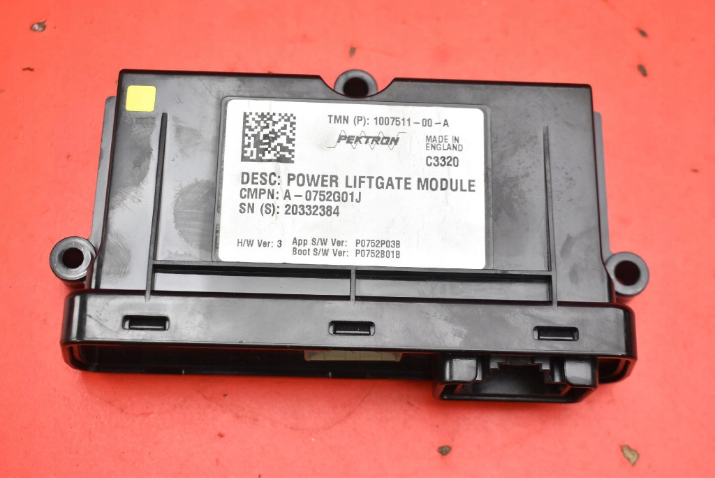 control unit module of the rear bonnet 1007511-00-A TESLA MODEL S LIFT 16-21
