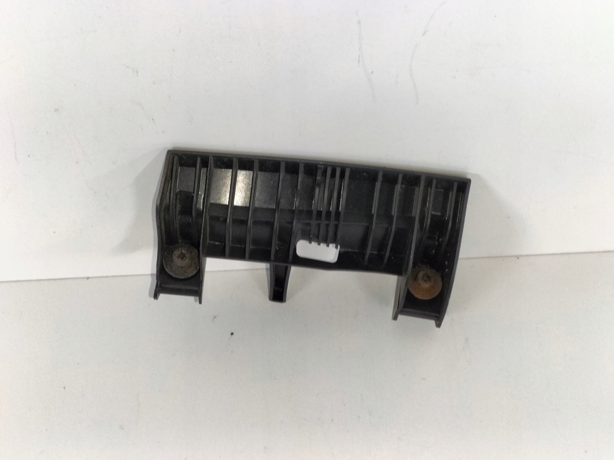 support holder below lampe front left BMW 2 F45 F46 14