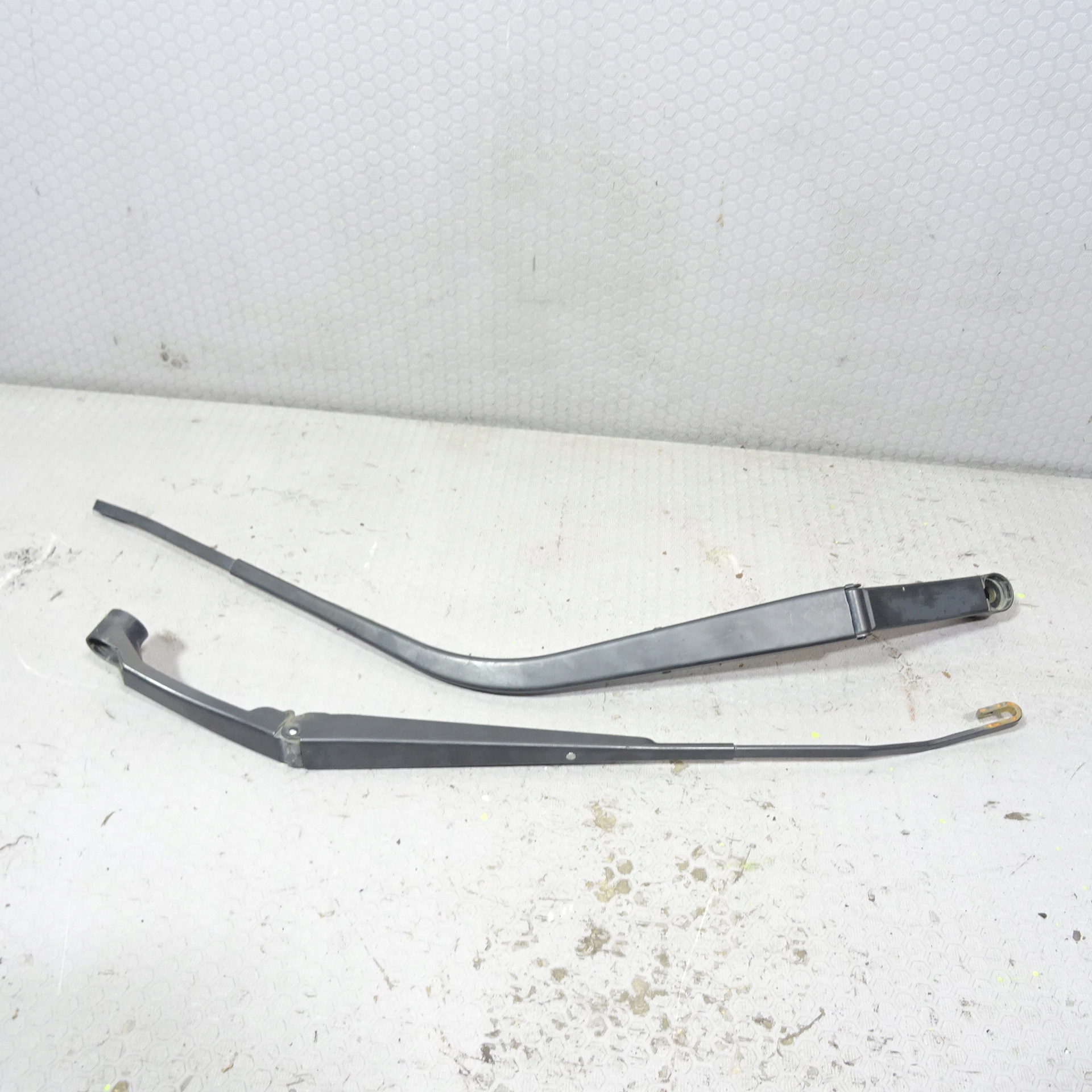 PEUGEOT 4007 РЫЧАГ СТЕКЛООЧИСТИТЕЛЯ ПЕРЕДНИЙ