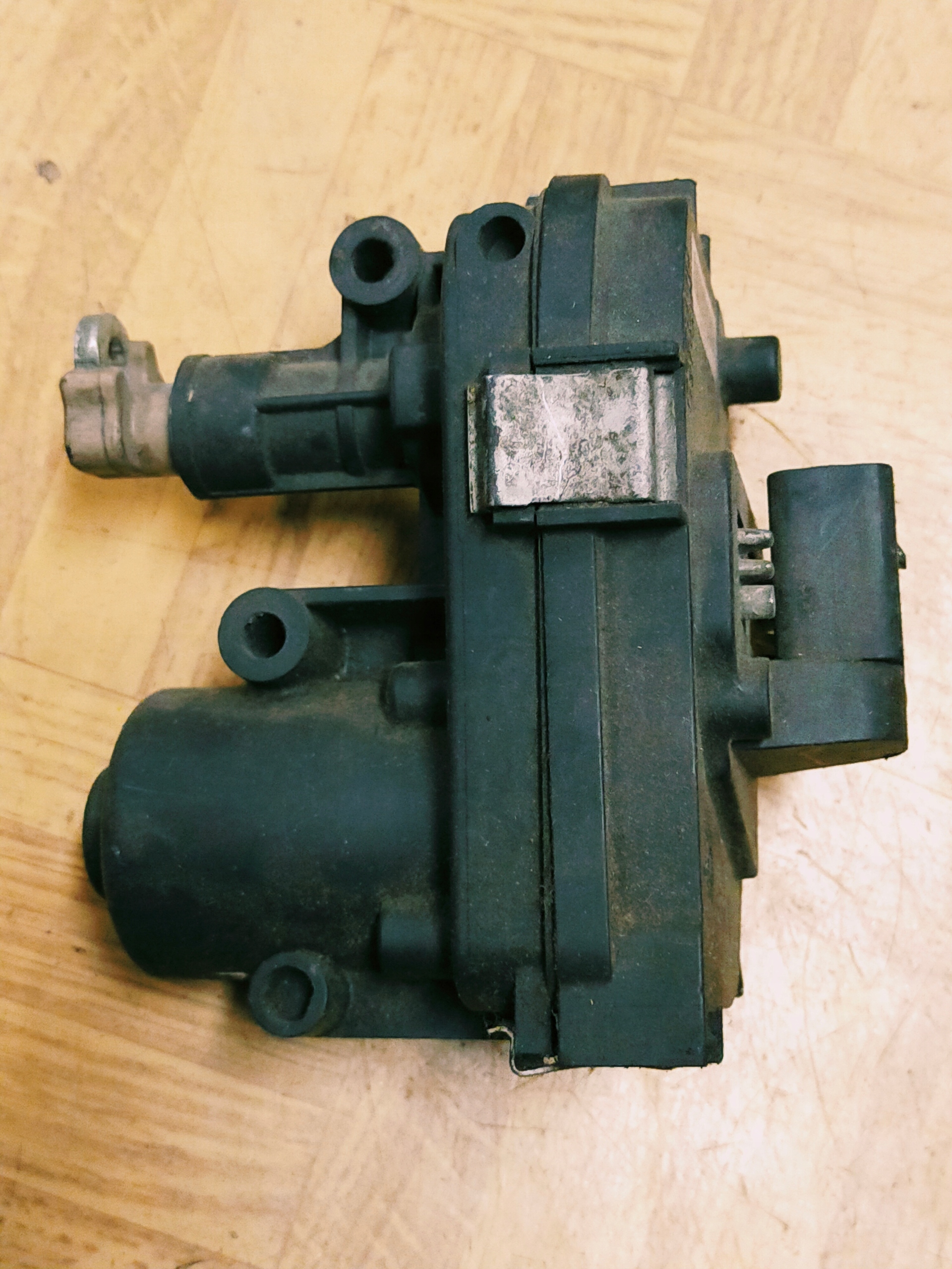 regulator KLAP header pipe OPEL INSIGNIA 2.0