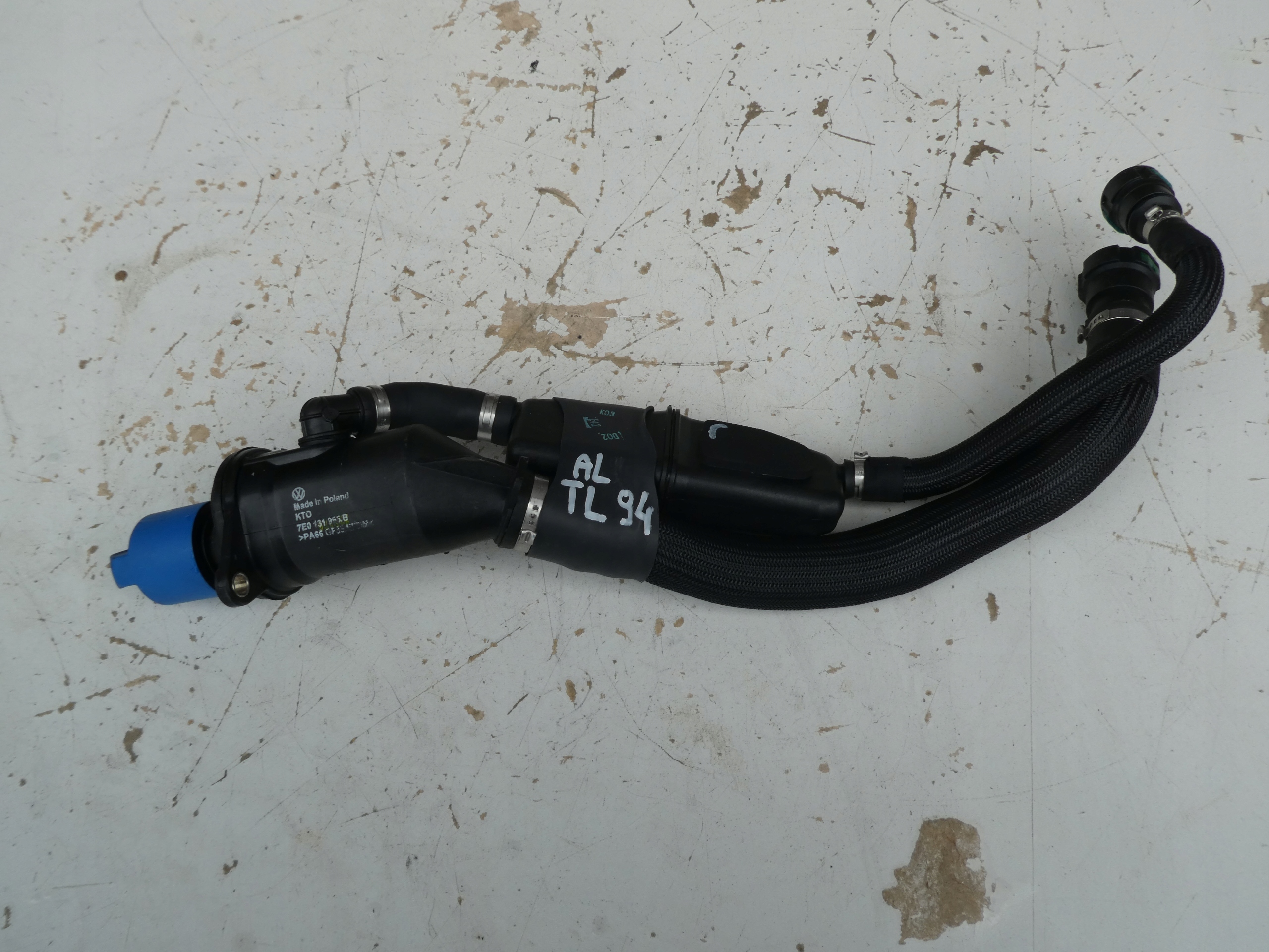 TANKKLAPPE ADBLUE VW T6 7E0131965B