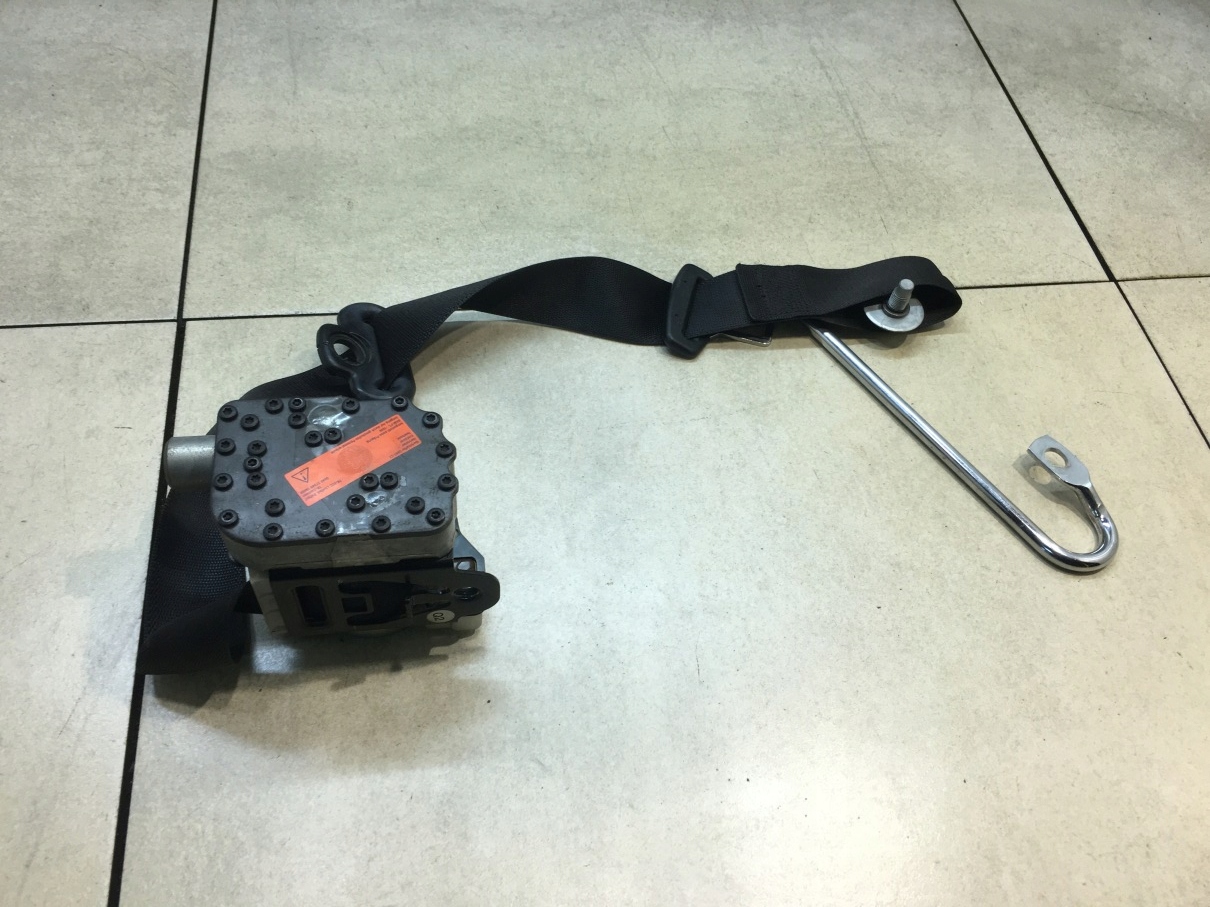tension belt safety right front MERCEDES W203 COUPE