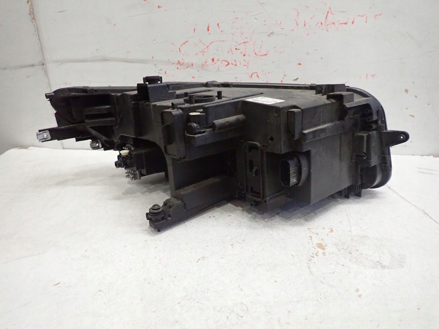 light front front left VW TIGUAN II LIFT 2020- FULL LED 5NB941035G