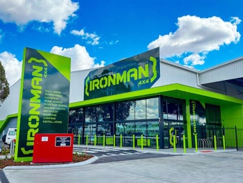 AMORTYZATOR SKRĘTU JEEP GRAND CHEROKEE WJ IRONMAN 4X4 Typ samochodu 4x4/SUV Samochody osobowe