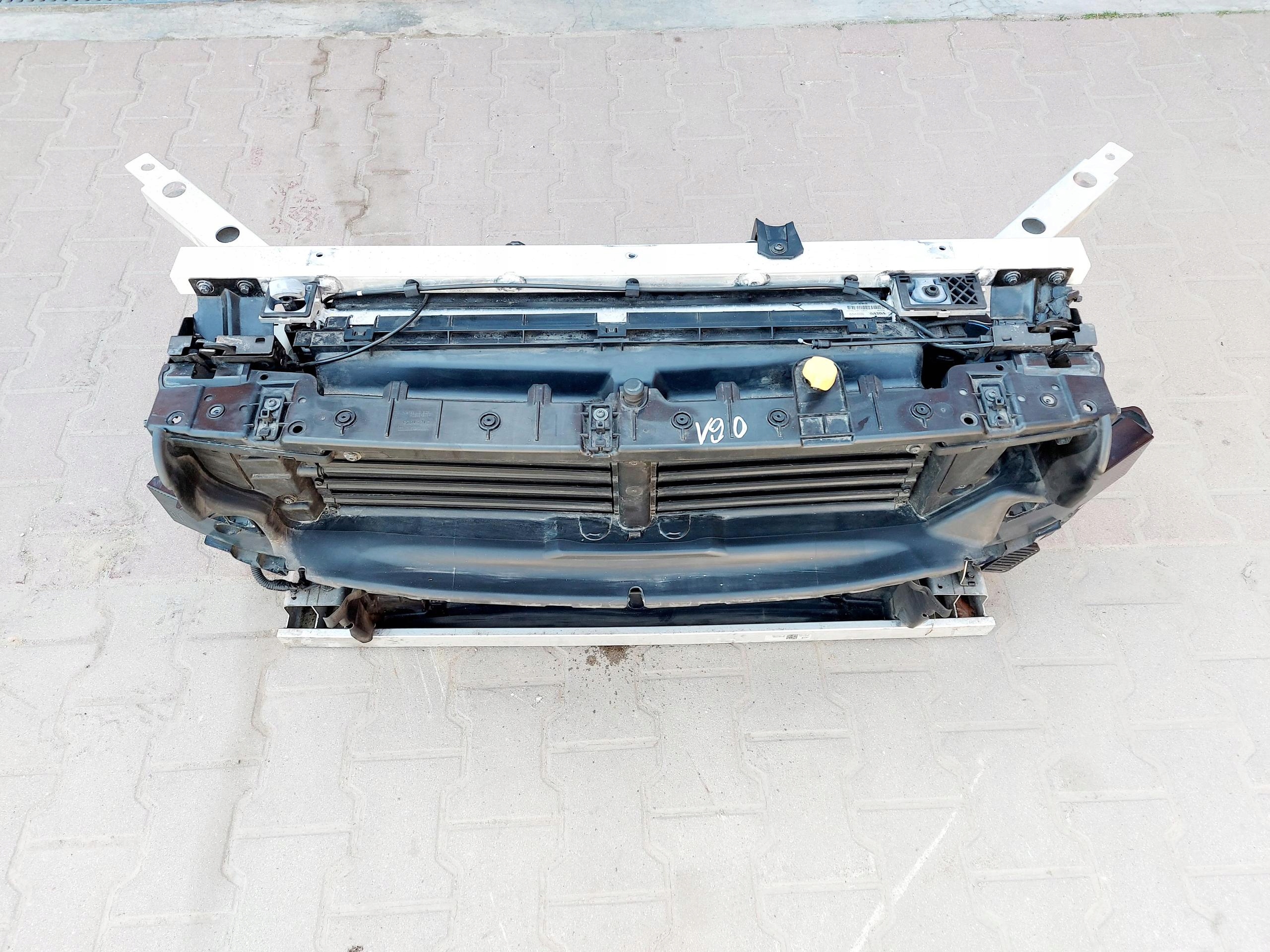 VOLVO S90 V90 II 19r. Chłodnice cały pas przedni belka komplet 2.0 D 19r. Numer katalogowy części 32224829