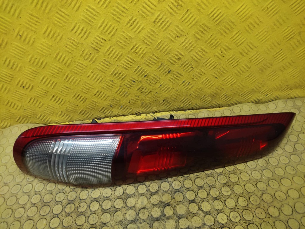 NISSAN X-TRAIL T30 light left rear part