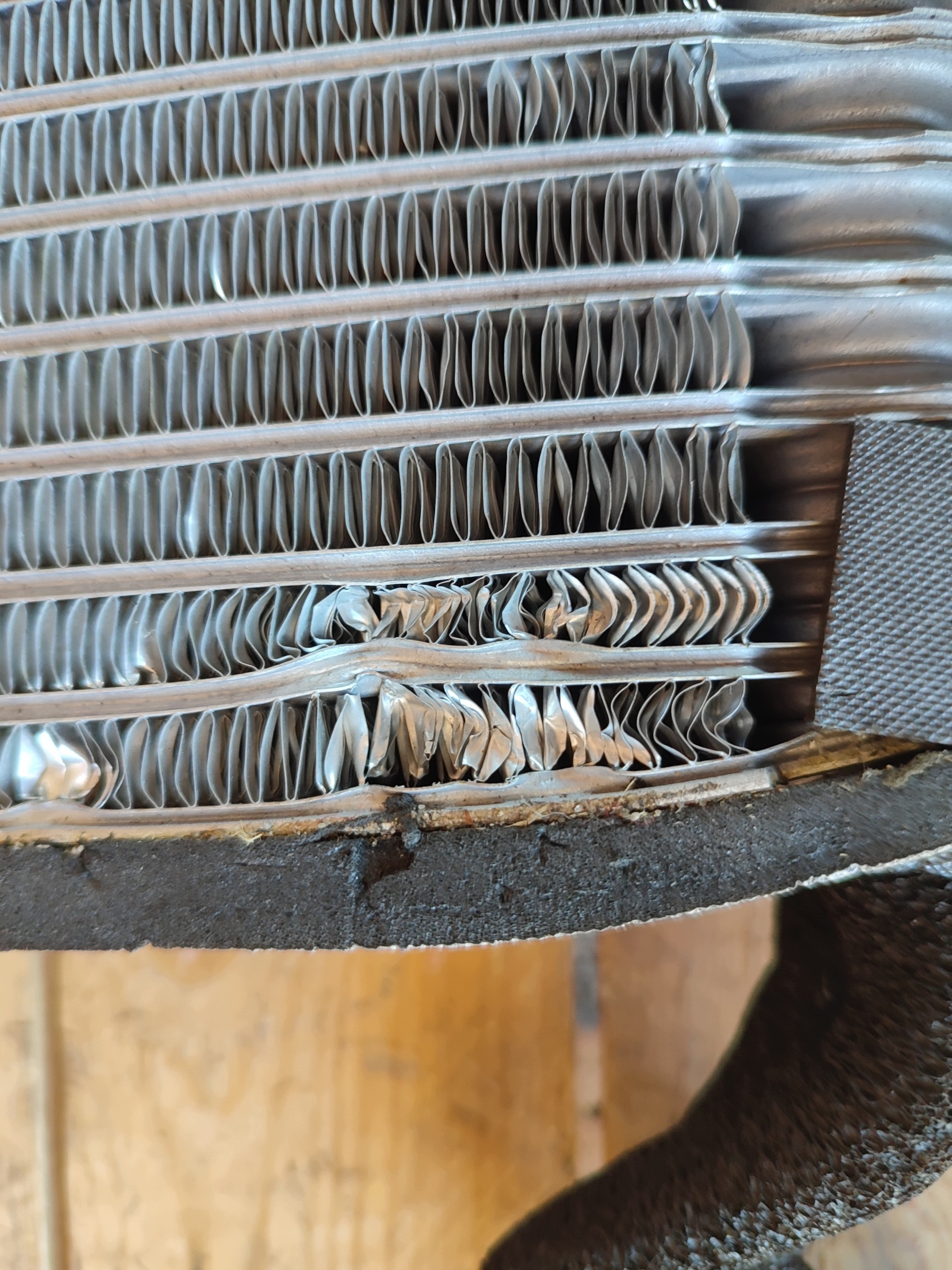 Radiateur climatisation OPEL ASTRA H OE 324336