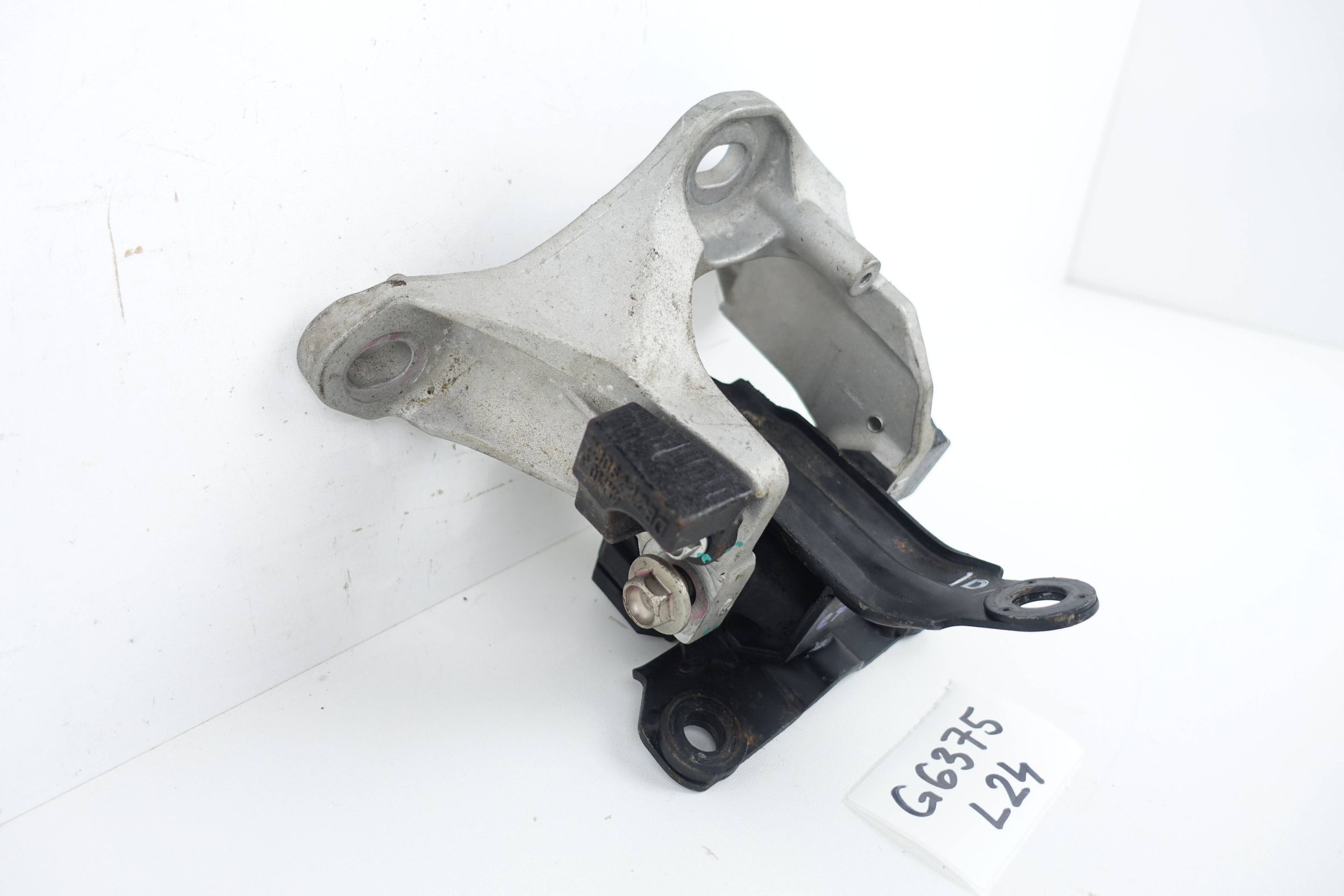 holder holder gearbox mount MAZDA CX-3 CX3 2.0 2014-2021 DB2T-39