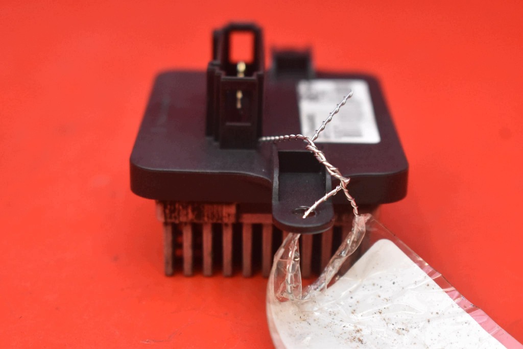 resistor, rheostat, regulator air conditioning devices resistor resistor P7708005 CITROEN DS5 12-15