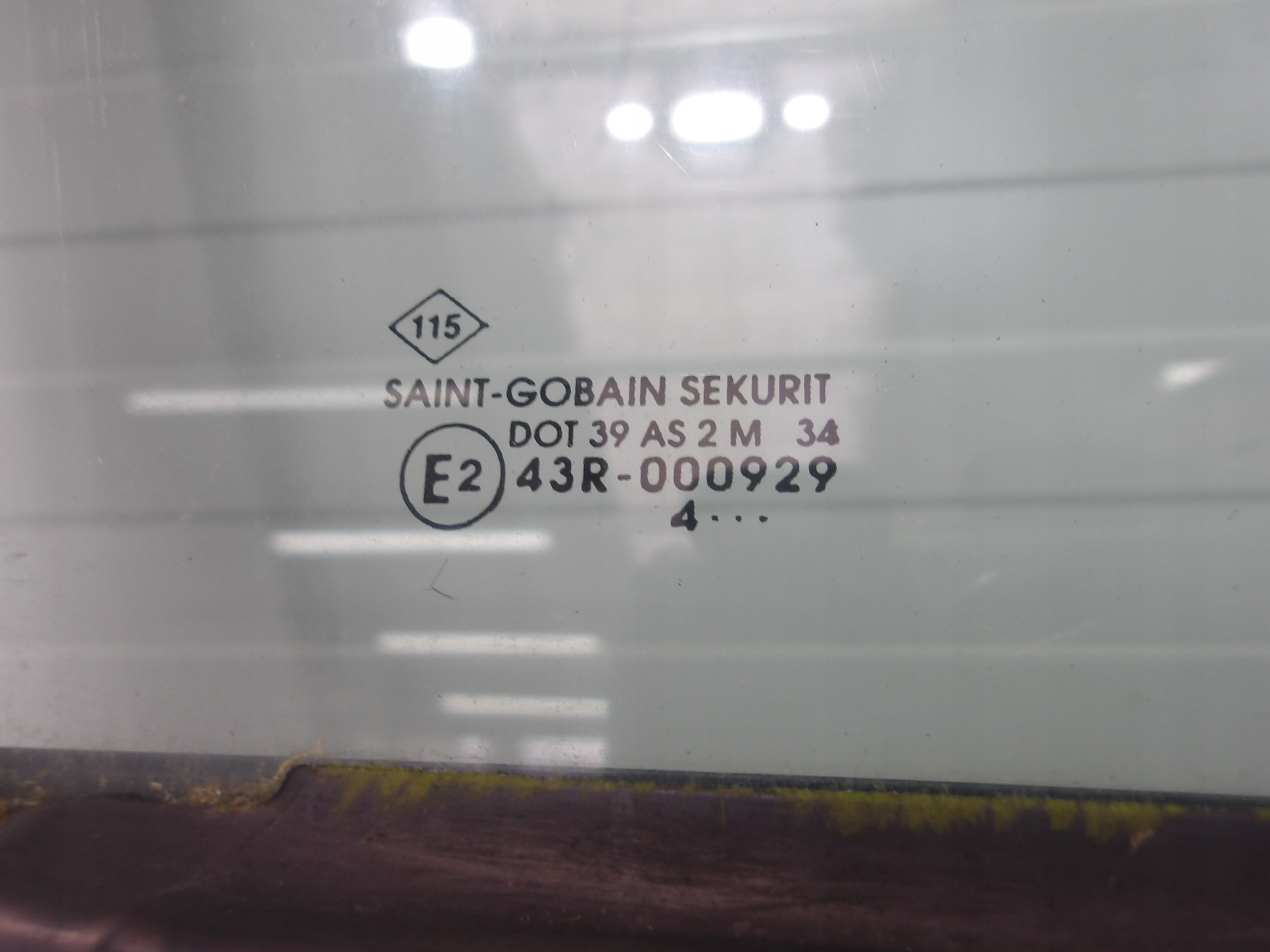 RENAULT KANGOO and 98-08 door front right front SZEROKA moulding TEI44