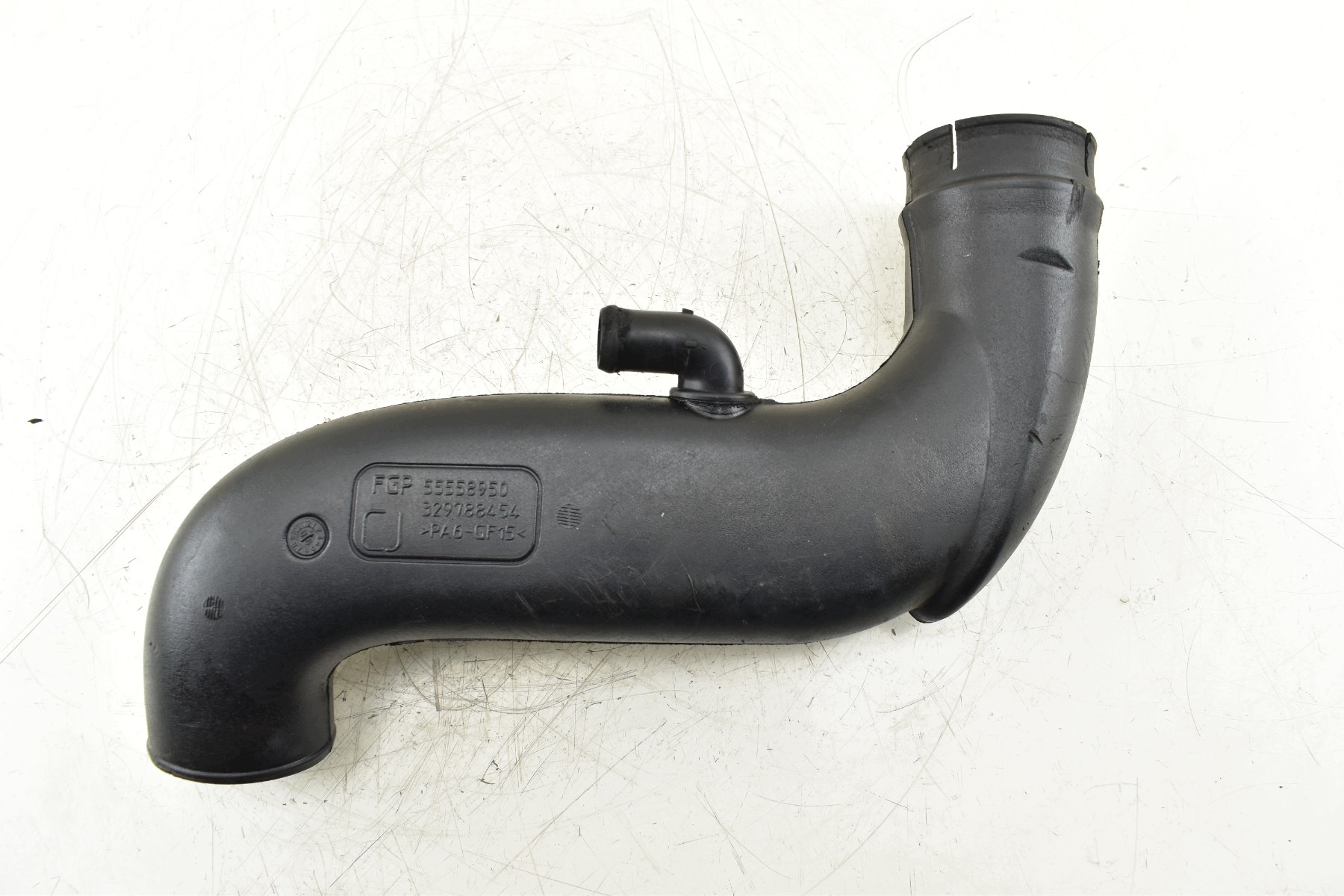 pipe intake air OPEL VECTRA C 1.9 CDTI 55558950