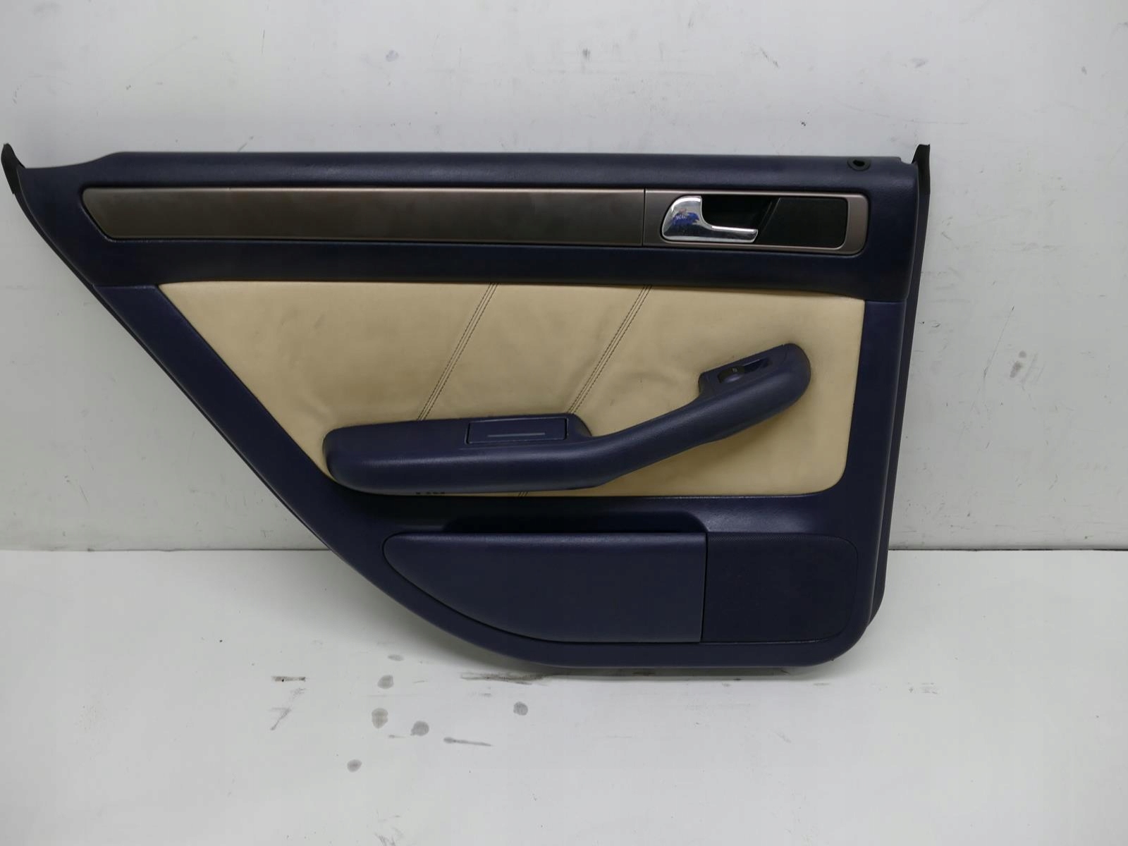 AUDI A6 C5 sedan side door left rear part rear