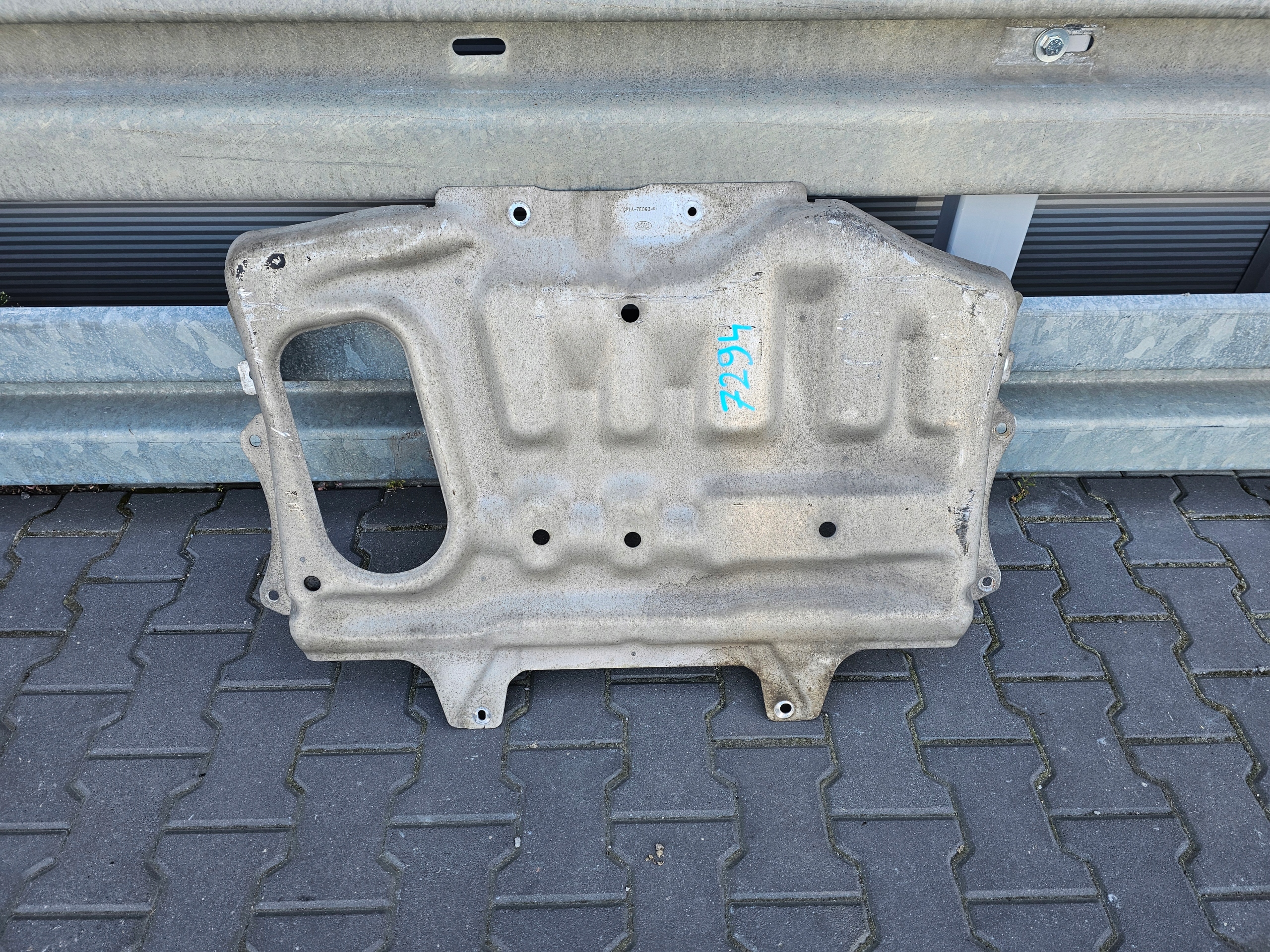 couverture sous moteur RANGE ROVER SPORT CPLA-7E063-AD