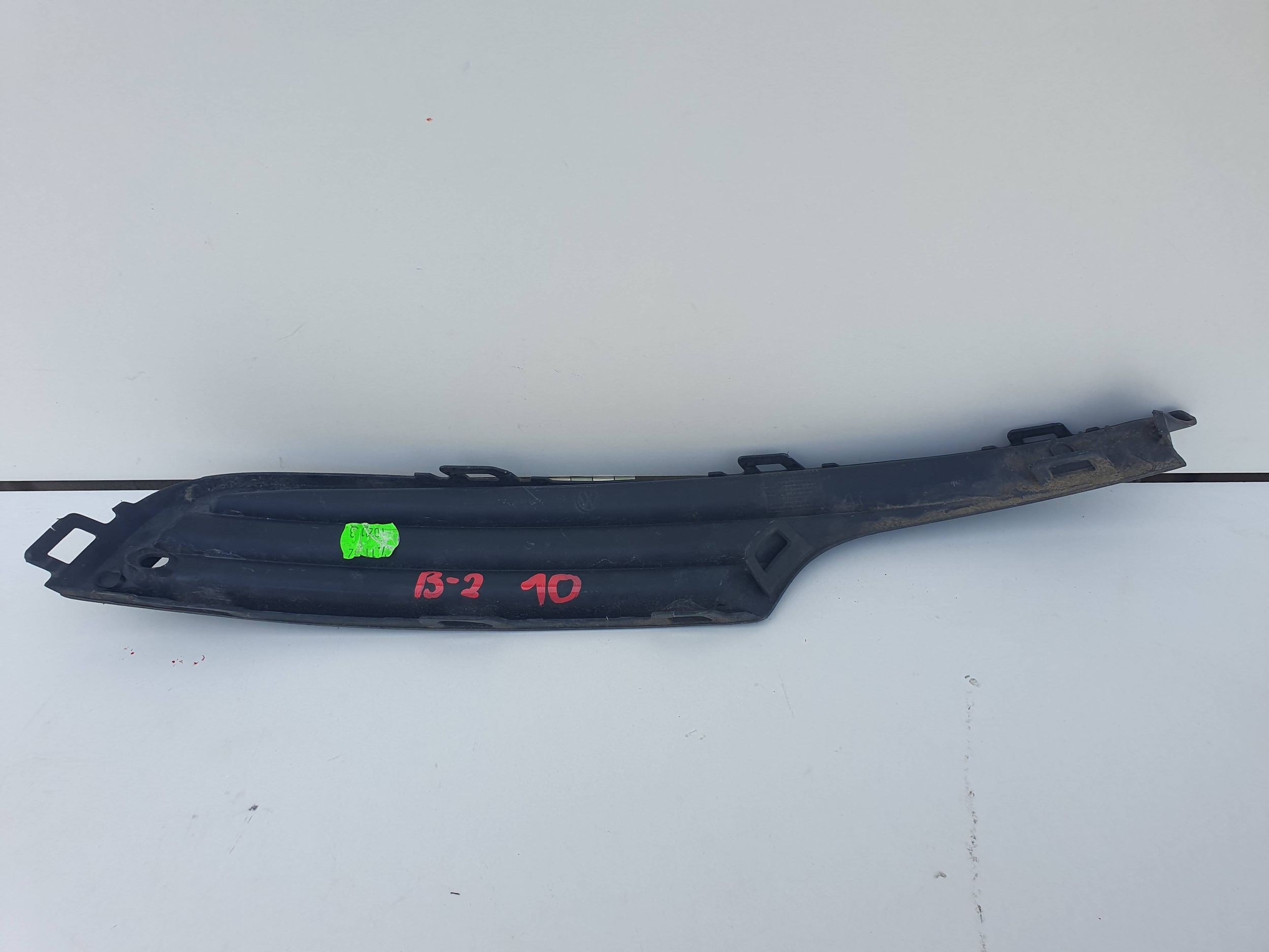 Volkswagen Golf VIII 7 lower grid front bumper grille front