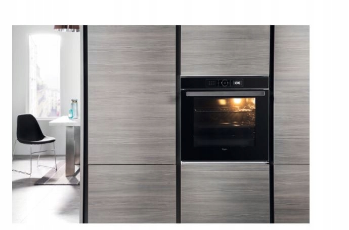 WHIRLPOOL Piekarnik AKZM8420NB Marka Whirlpool