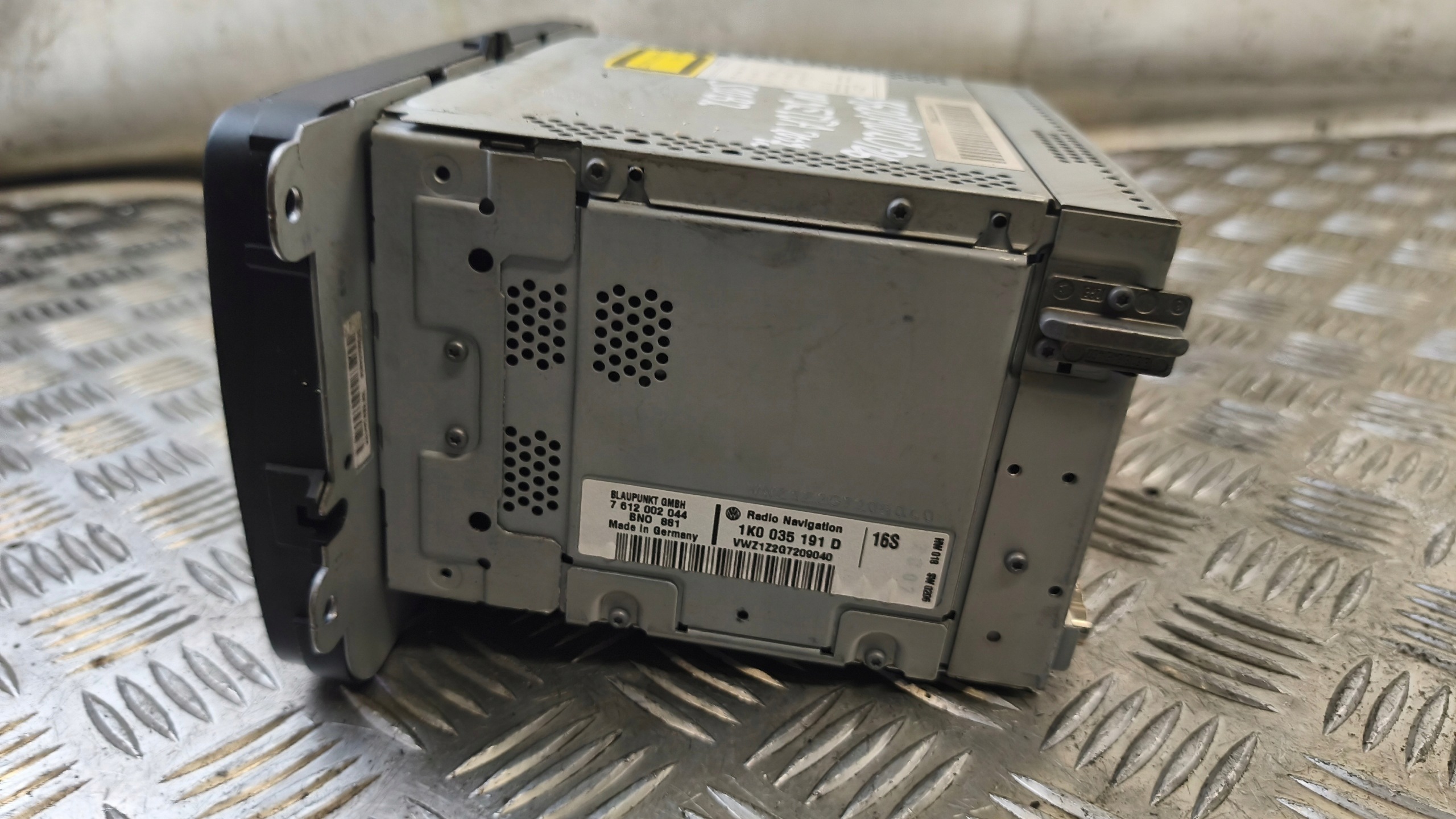 RADIO CD 1K0035191D VW JETTA 2007r