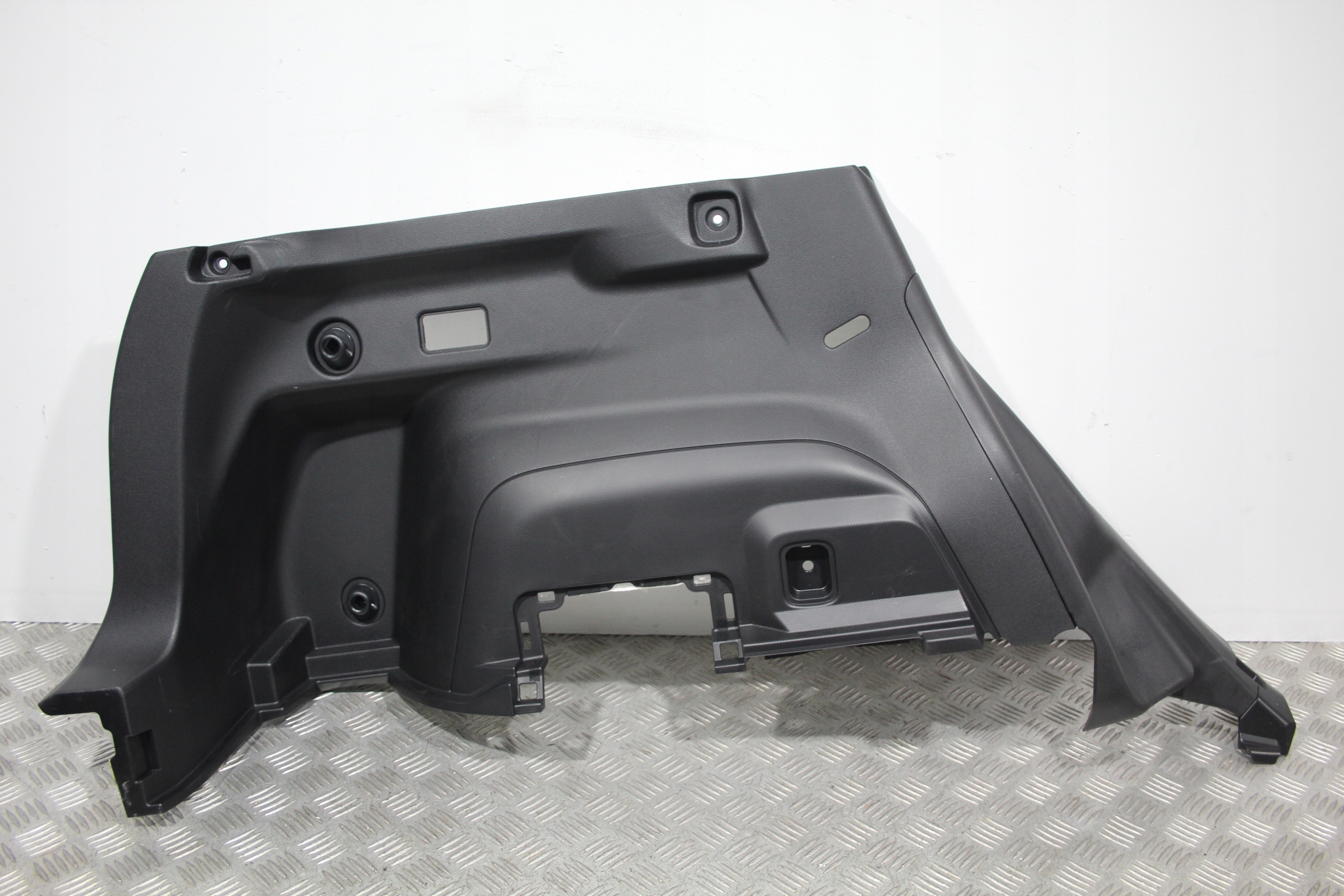 ЗАДНІЙ ЛІВИЙ БАГАЖНИК SUBARU XV LIFT