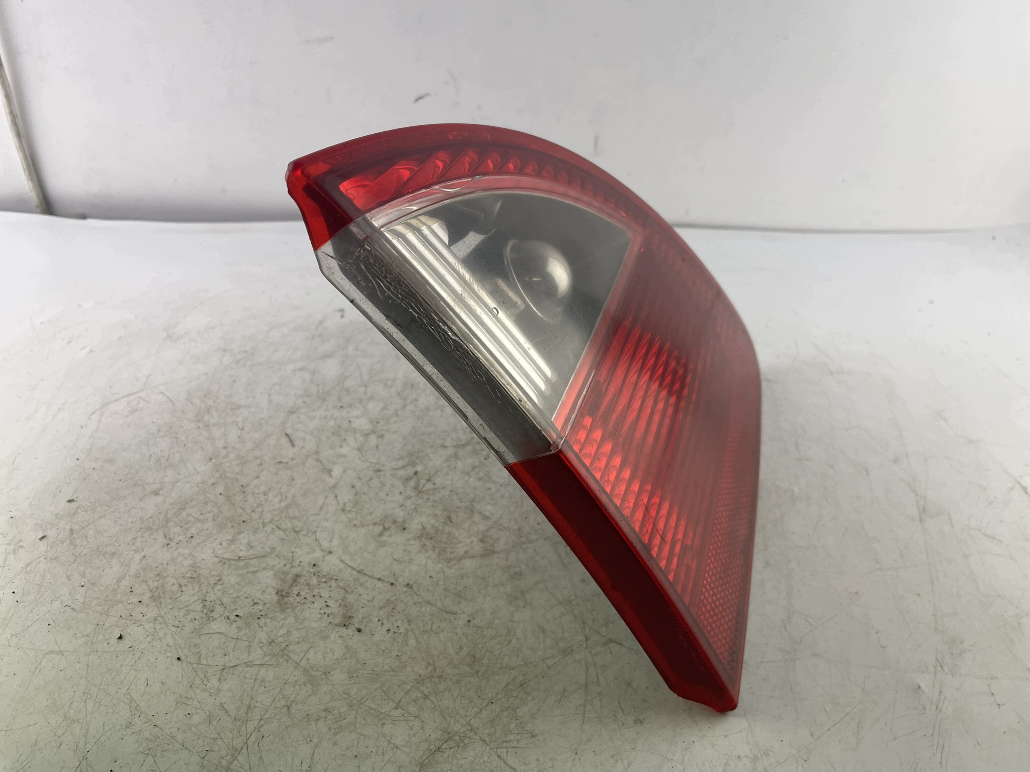 light rear bonnet left 7M5 945 093 C Ford Galaxy and WGR Europa