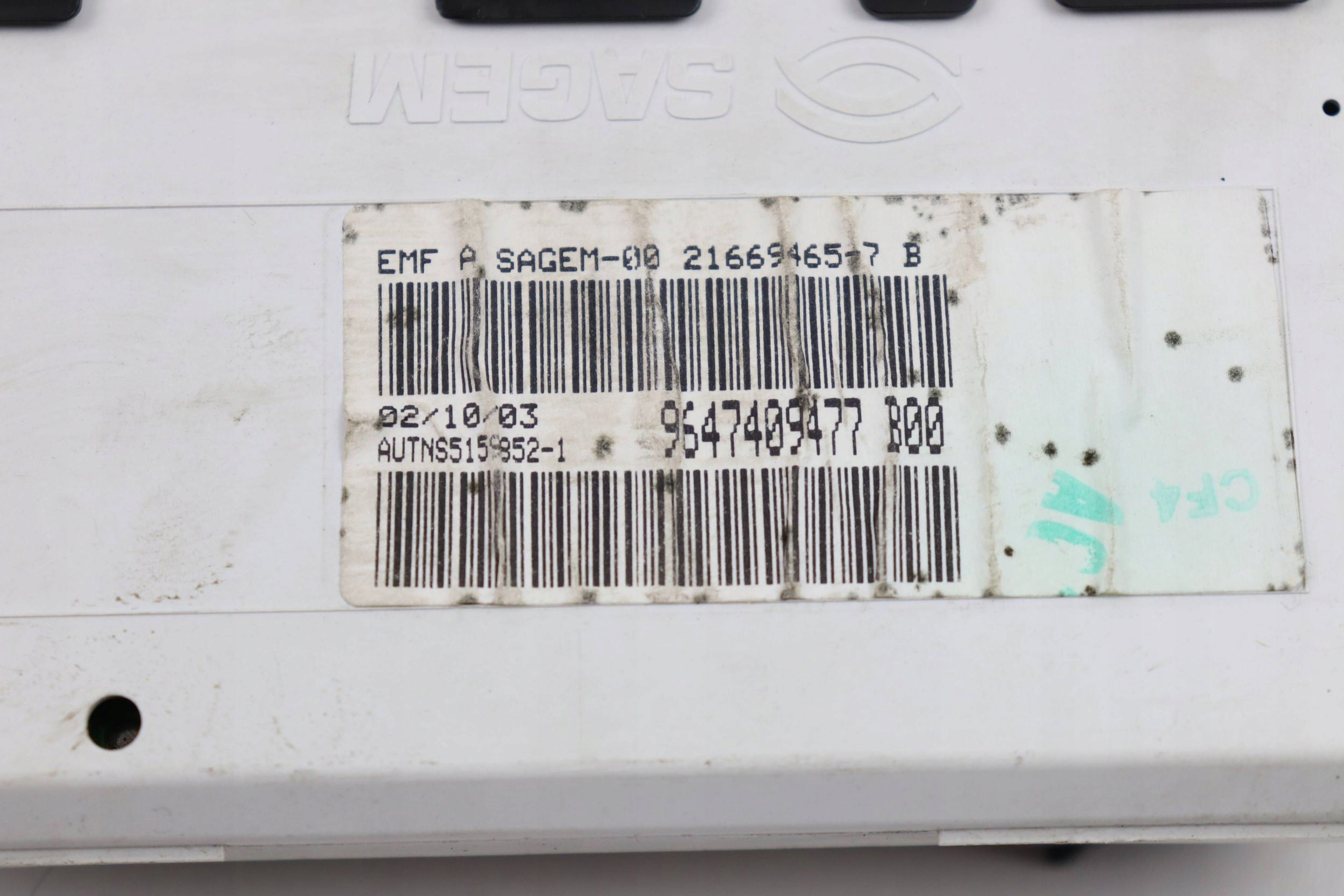 CITROEN C2 C3 display LCD RADIA clock 03-09 9647409477