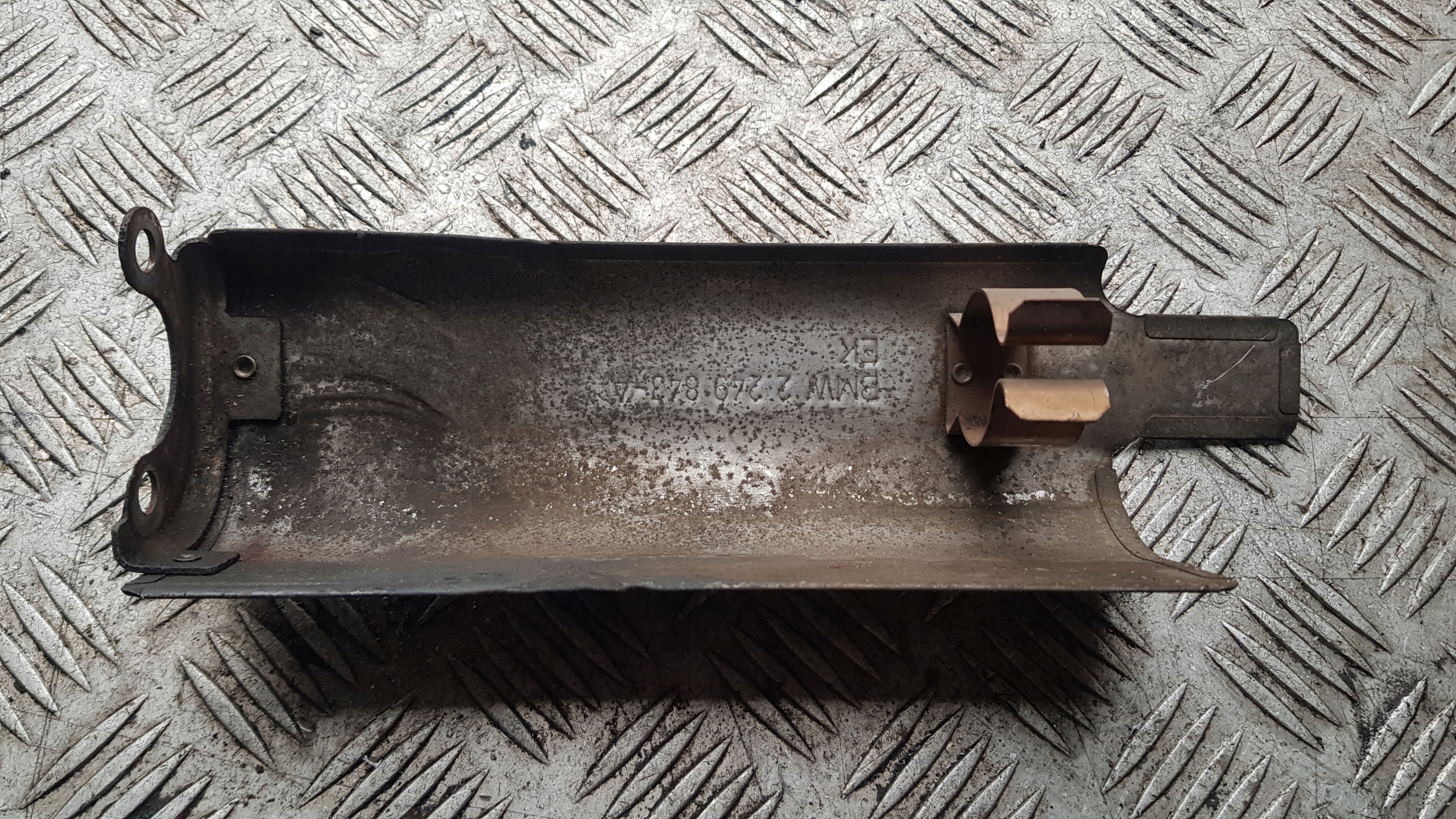 BMW E39 525D Blende Abdeckung TERMICZNA 2249843A
