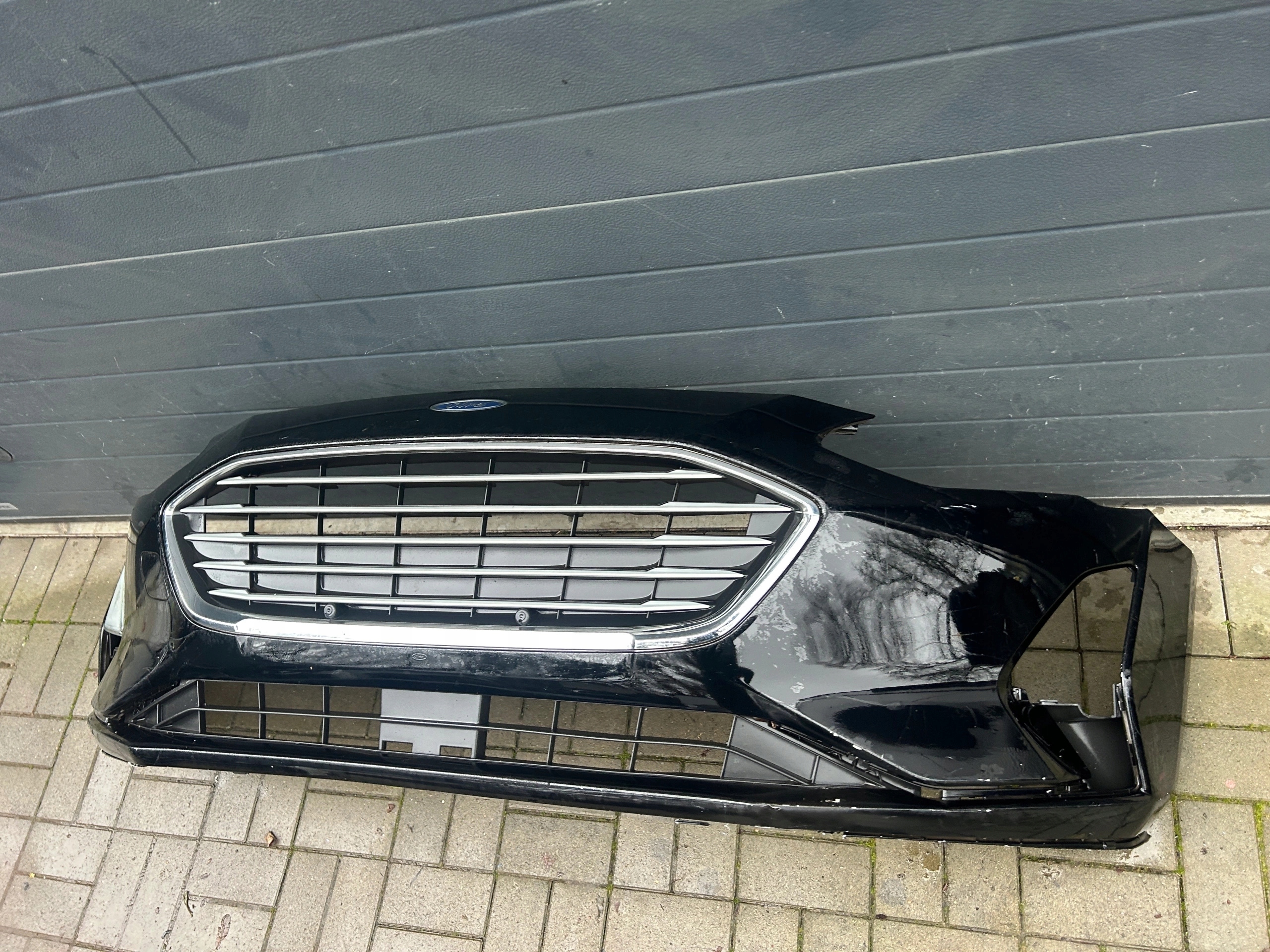 Ford Focus Mk4 Mk-4 18- nárazník předek přední