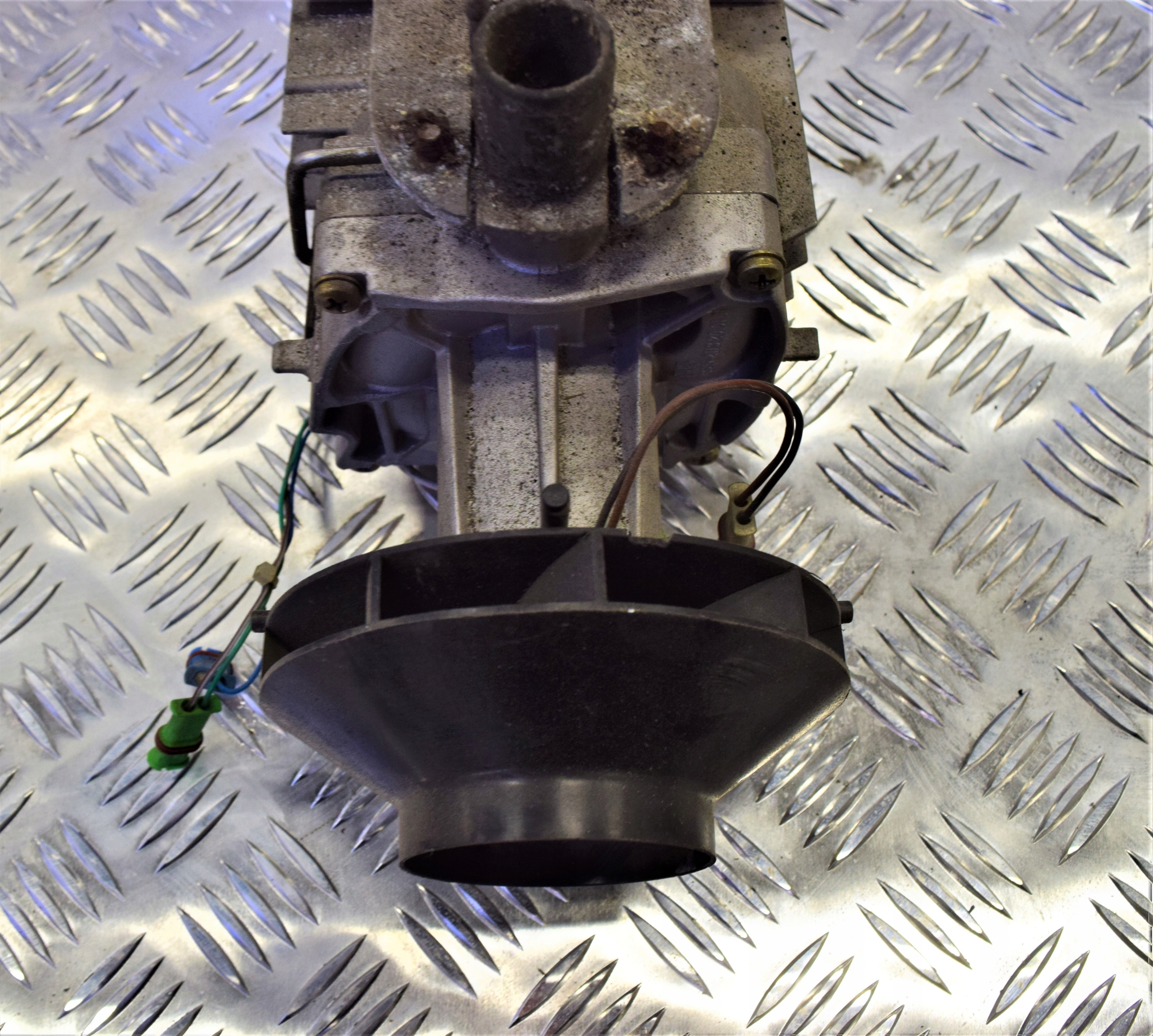 25 2113 - НАГРІВАЛЬНИЙ ВЕНТИЛЯТОР EBERSPACHER D4S ОРИГІНАЛ