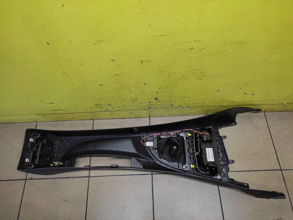BMW 1 E87 TUNEL Moyenne 7068726