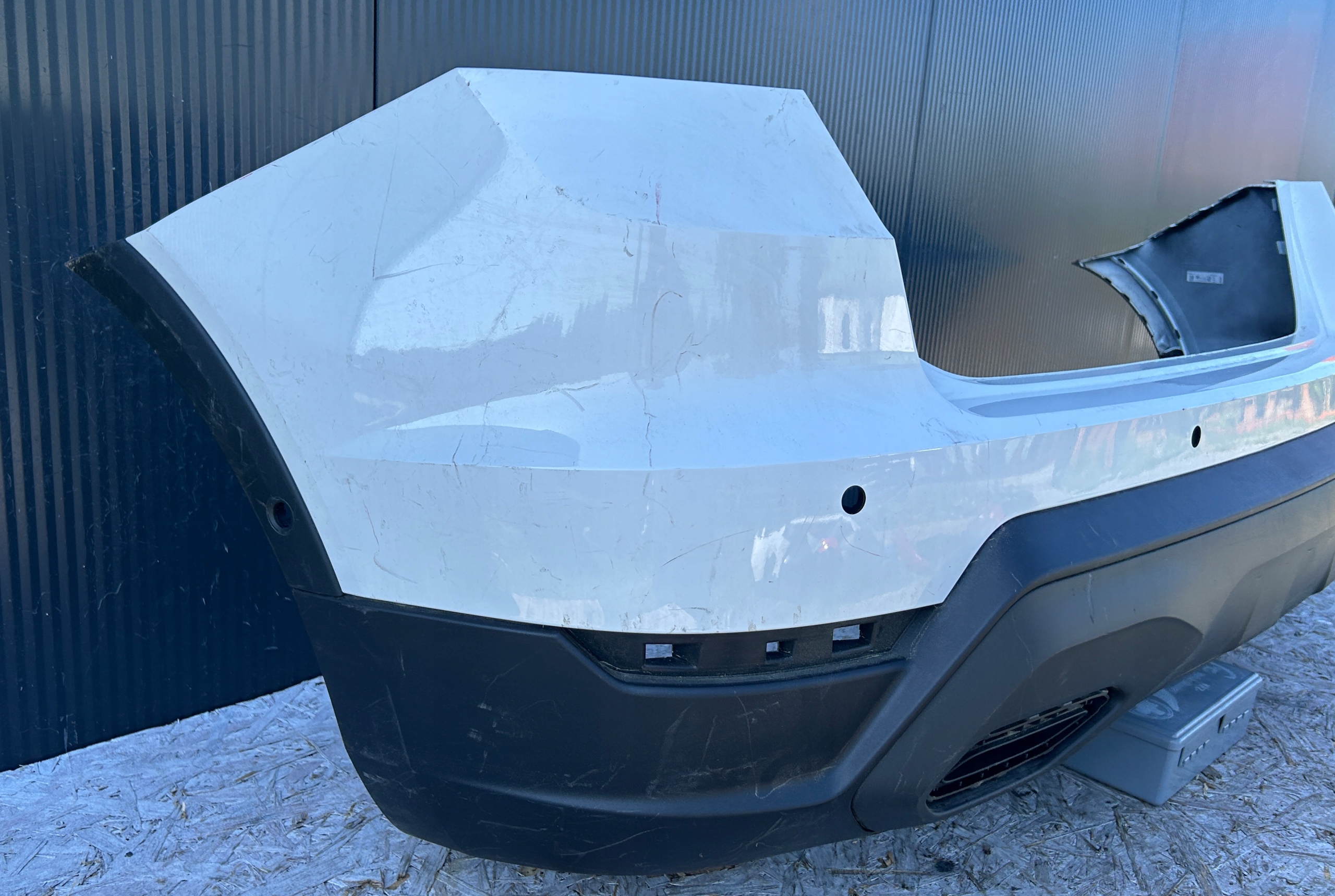 bumper rear part rear SEAT ARONA LIFT 21- PDC