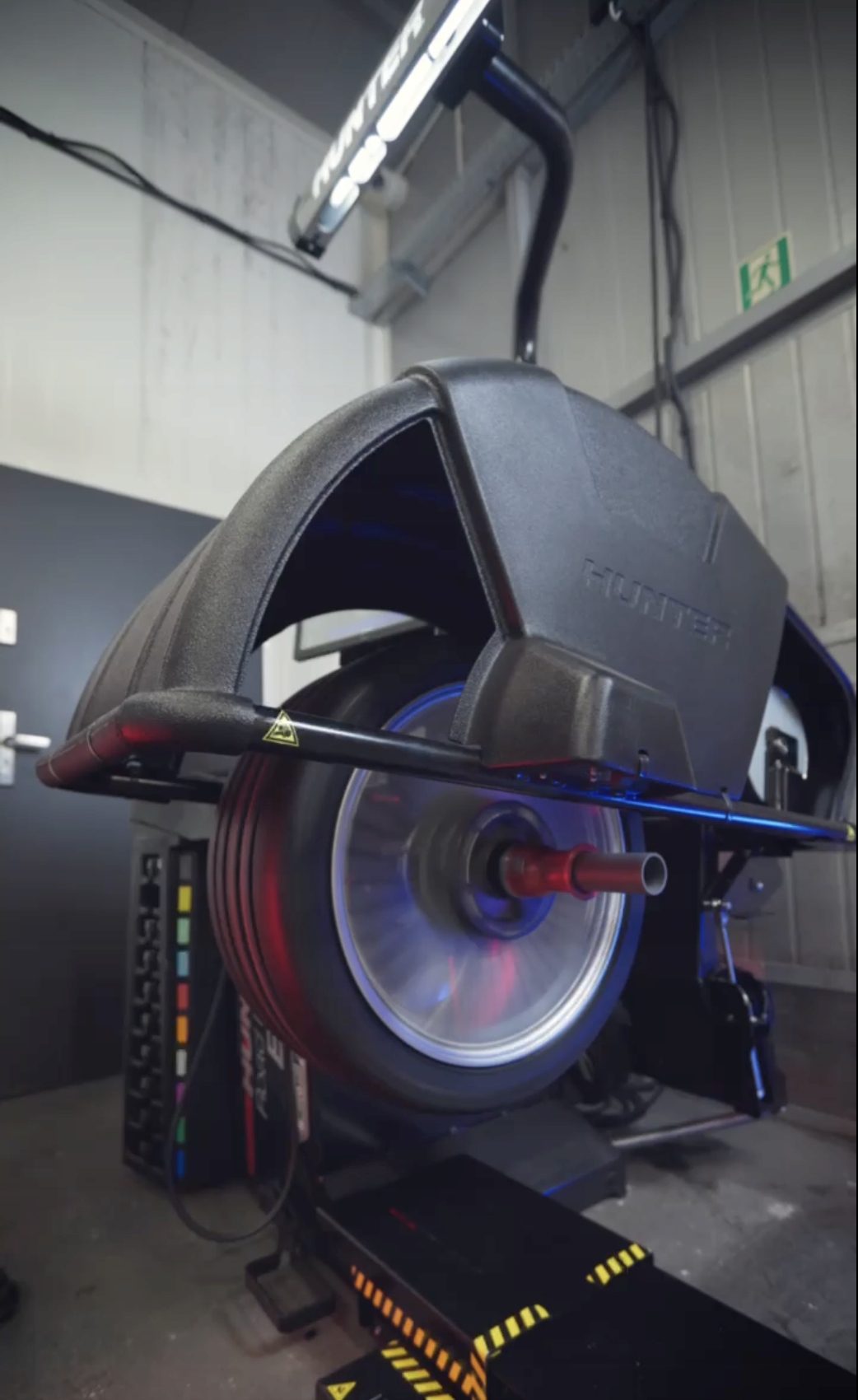 NOWE ORYGINALNE Felgi / Koła Ford 17" - Puma Kuga Edge Escape Focus Galaxy Rodzaj opon Zimowe