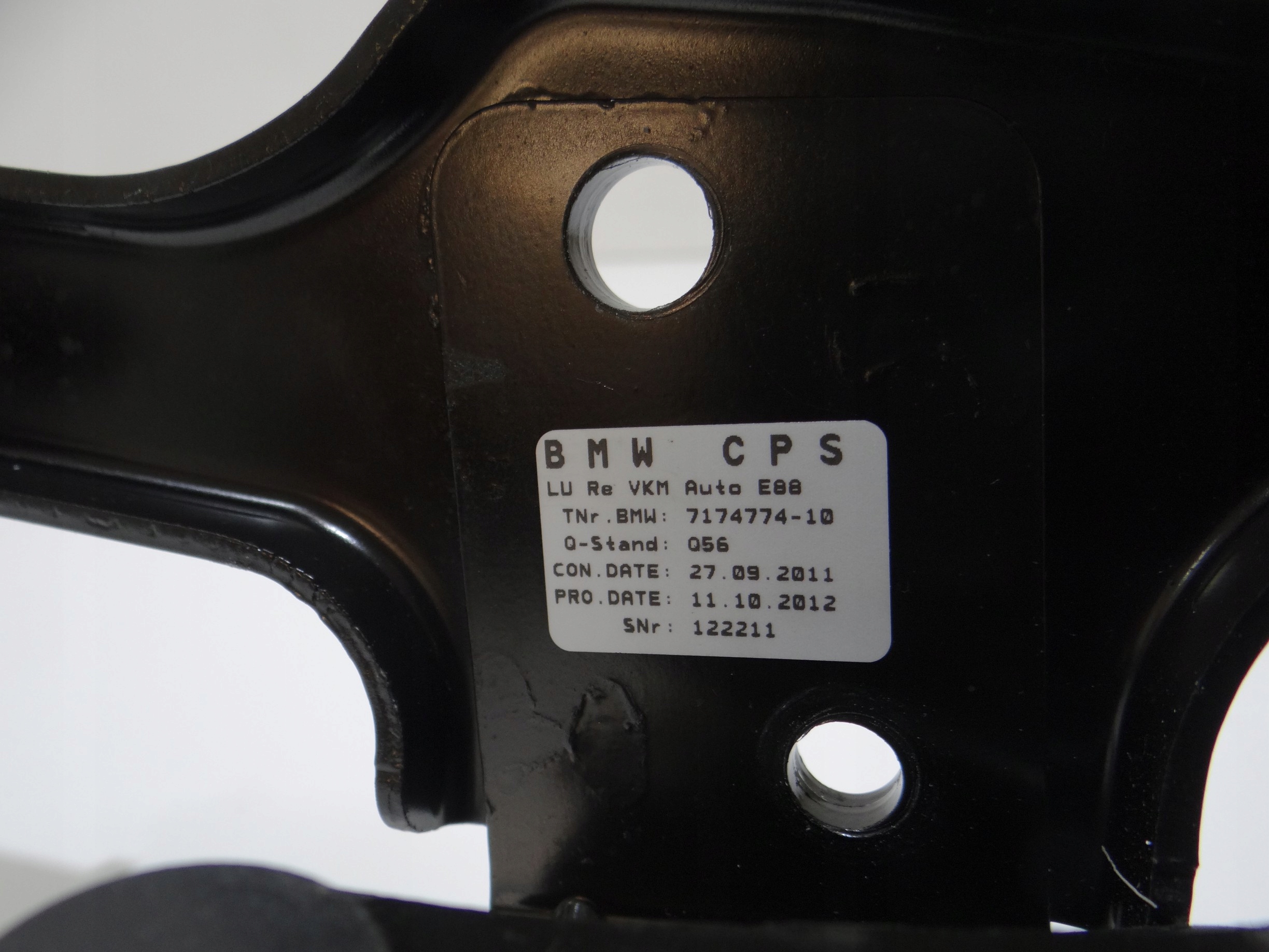 hinge damper roofs right BMW E88 7174774